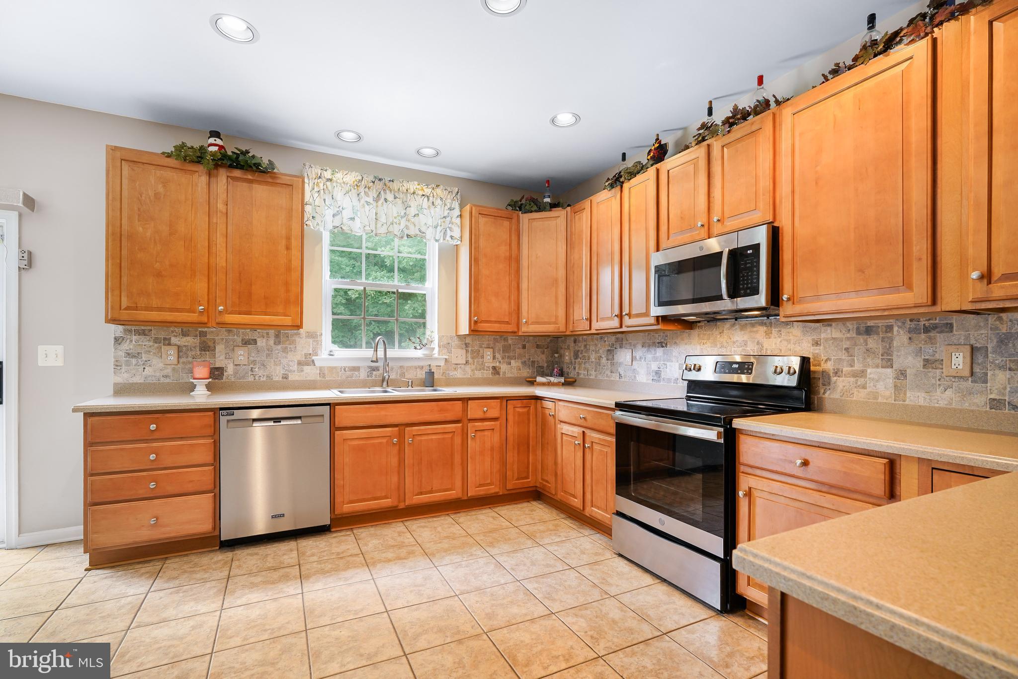 CANDLELIGHT RIDGE - Residential