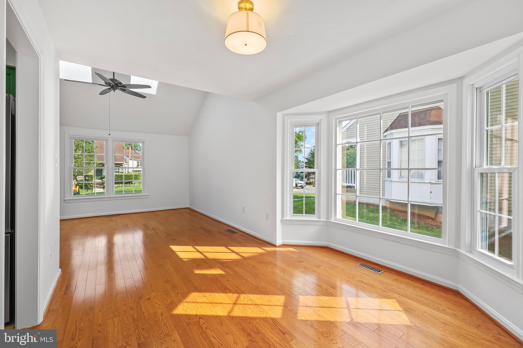 MONTCLAIR - Residential