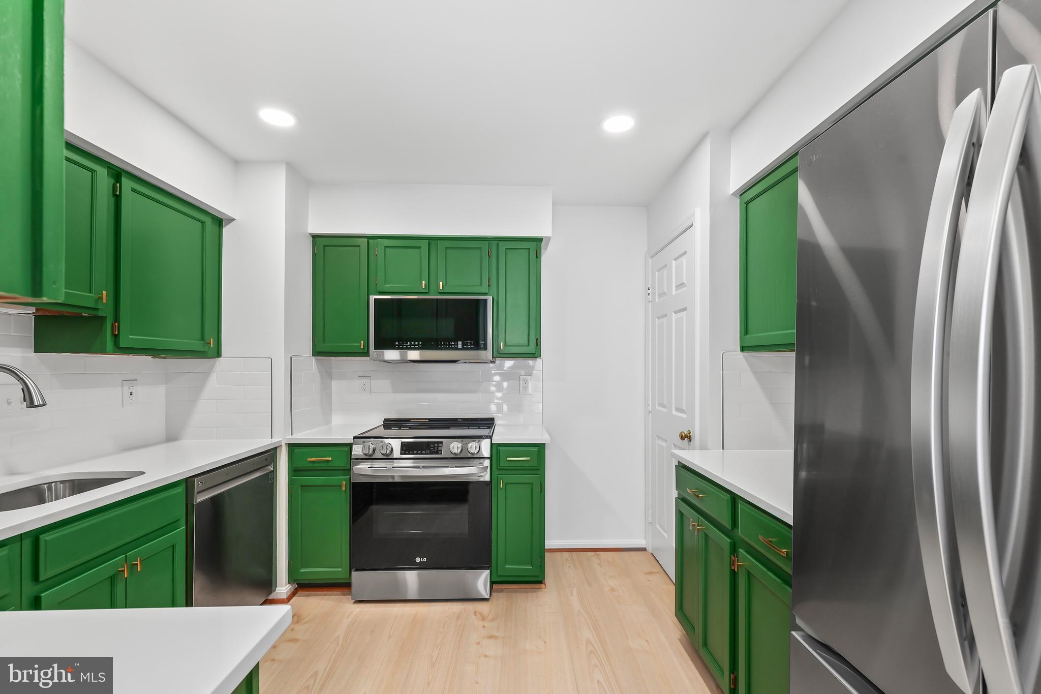 MONTCLAIR - Residential