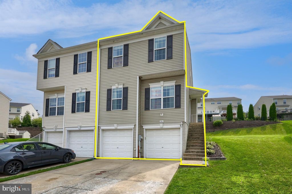 Photo of 206 Pennshire Drive, LANCASTER, PA 17603 (MLS # PALA2074294)