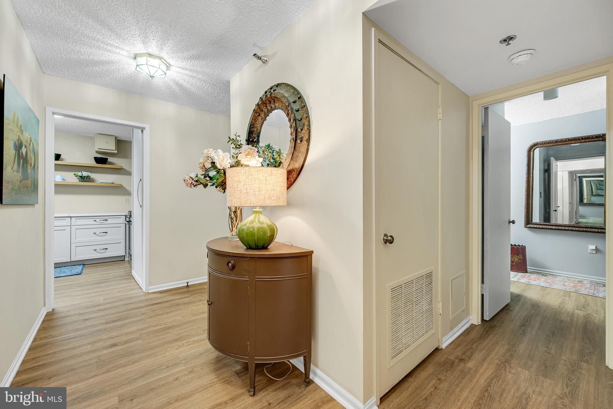 15101 INTERLACHEN DRIVE 1-126