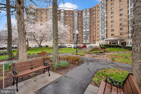 Photo of 15101 Interlachen Drive #1-126, SILVER SPRING, MD 20906 (MLS # MDMC2224666)
