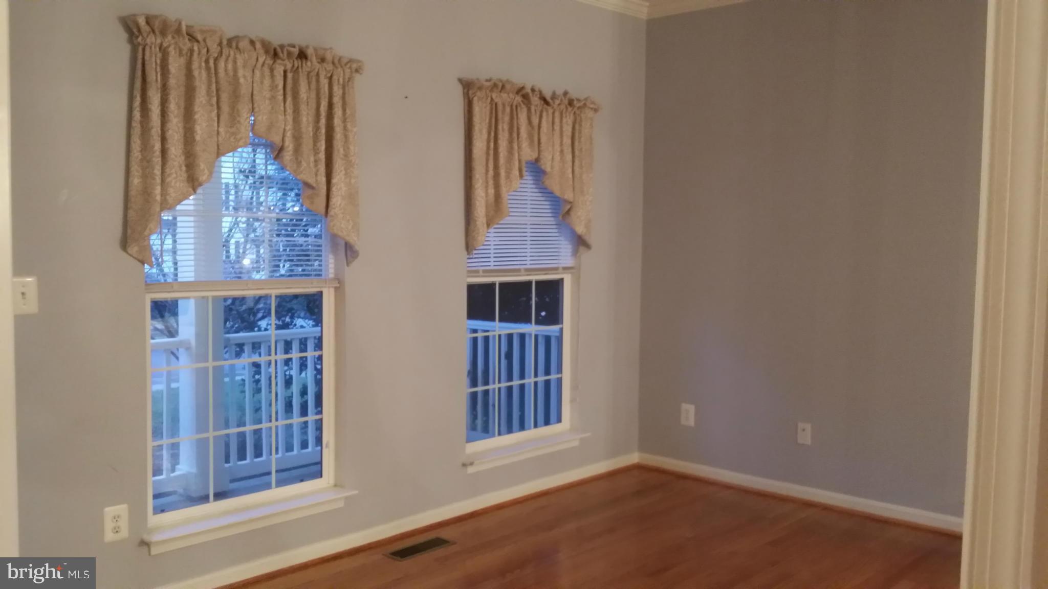 SHEFFIELD MANOR - Residential Lease