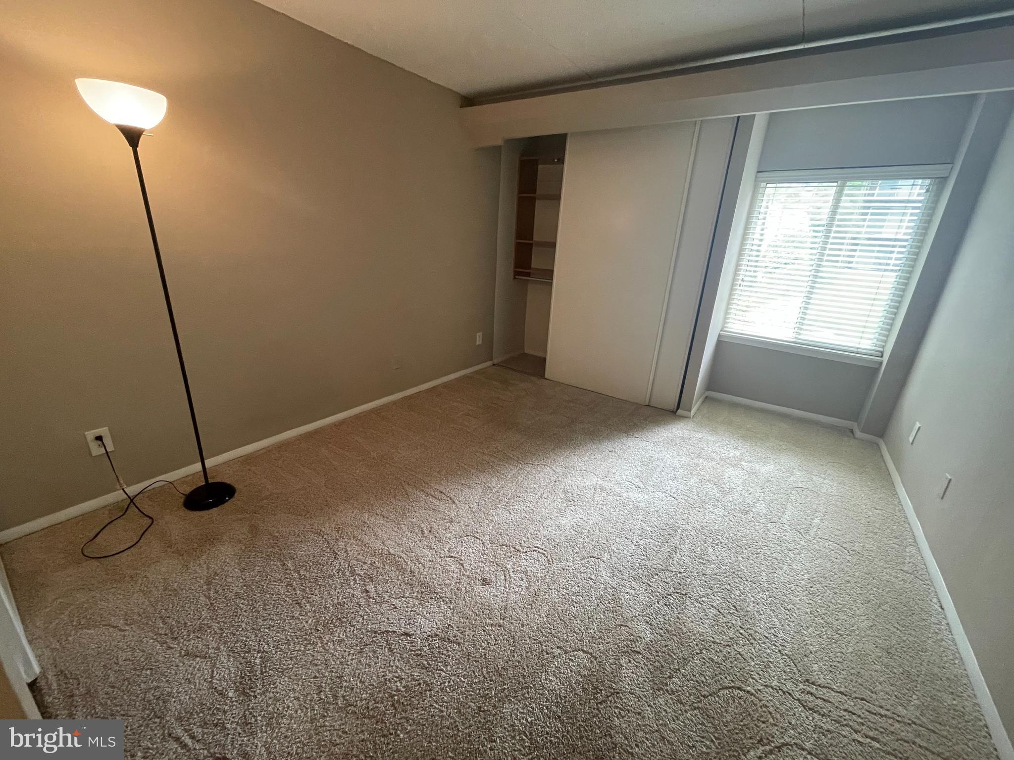 WEST END - Residential