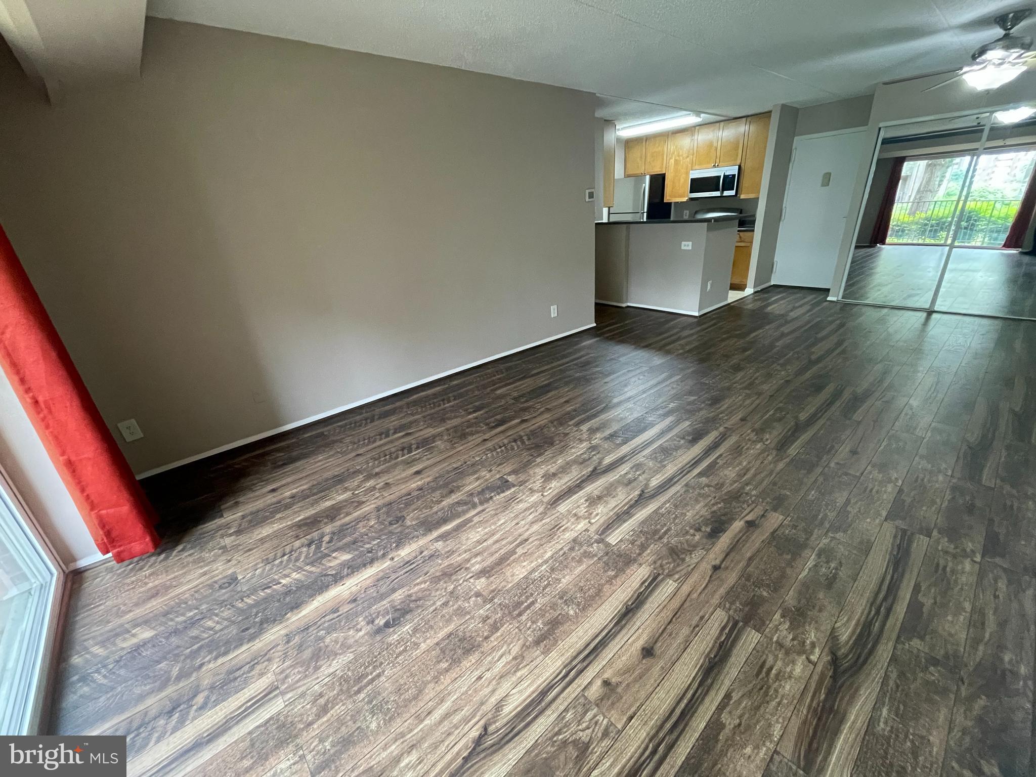 WEST END - Residential