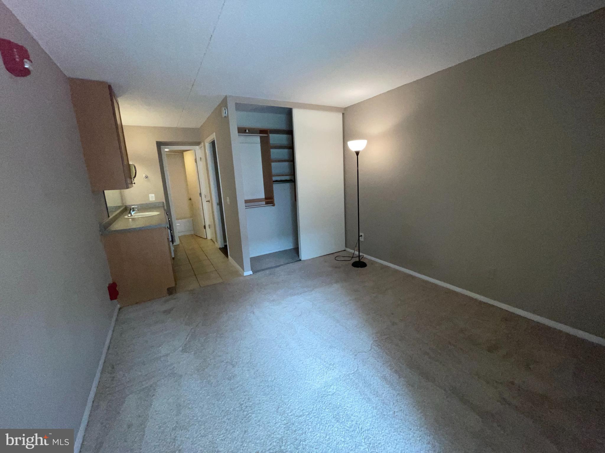 WEST END - Residential