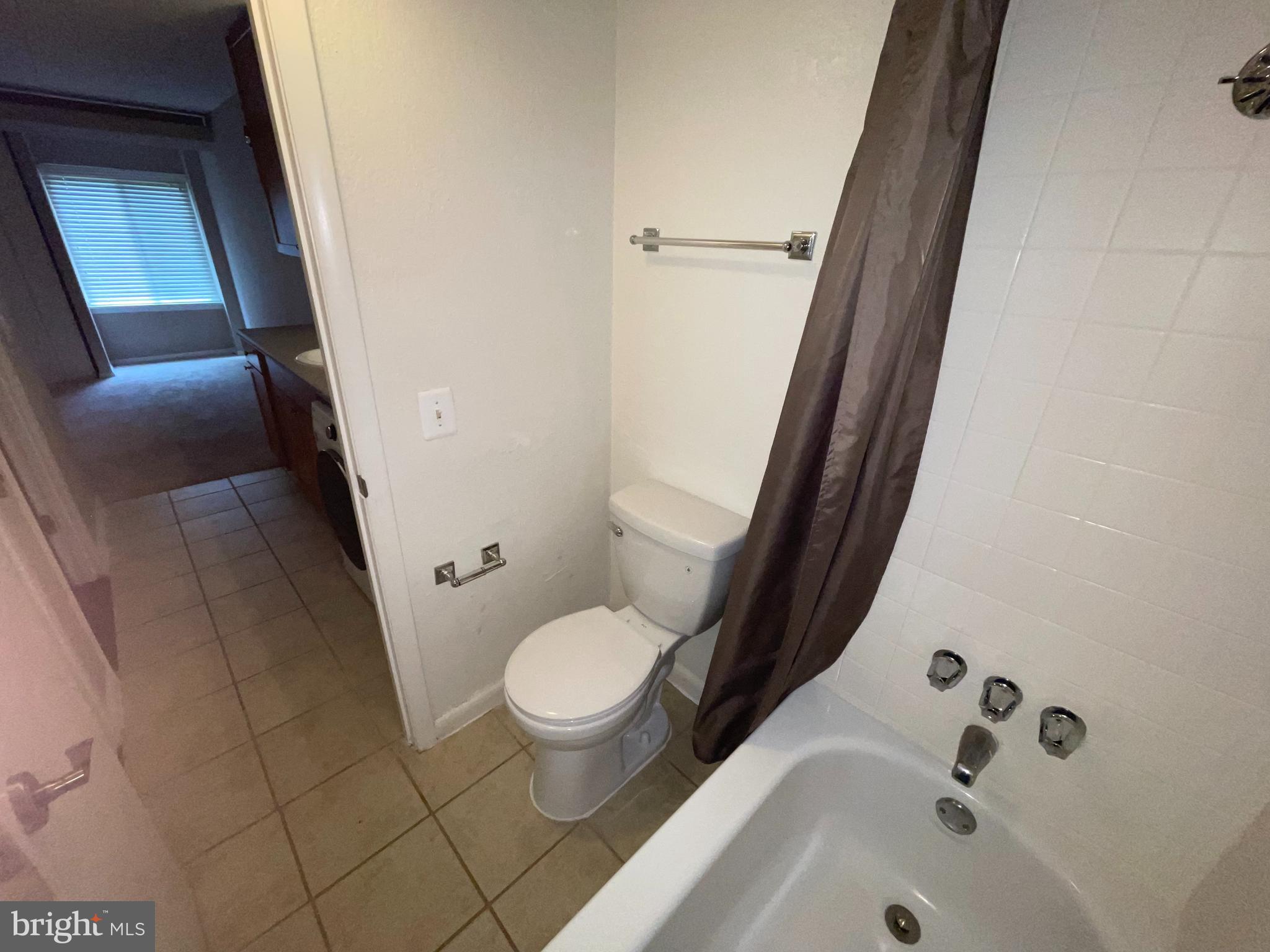 WEST END - Residential