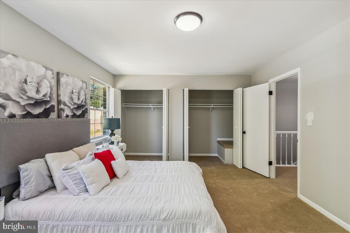 KINGS POINT - Residential