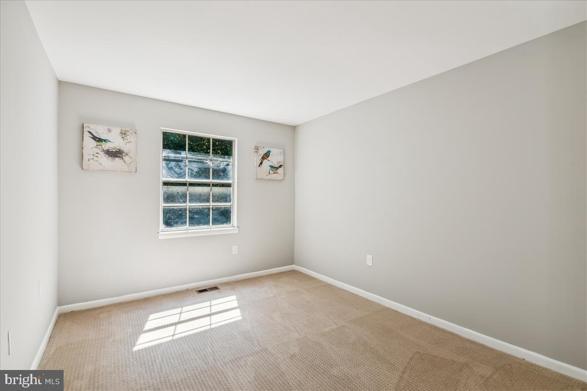 KINGS POINT - Residential