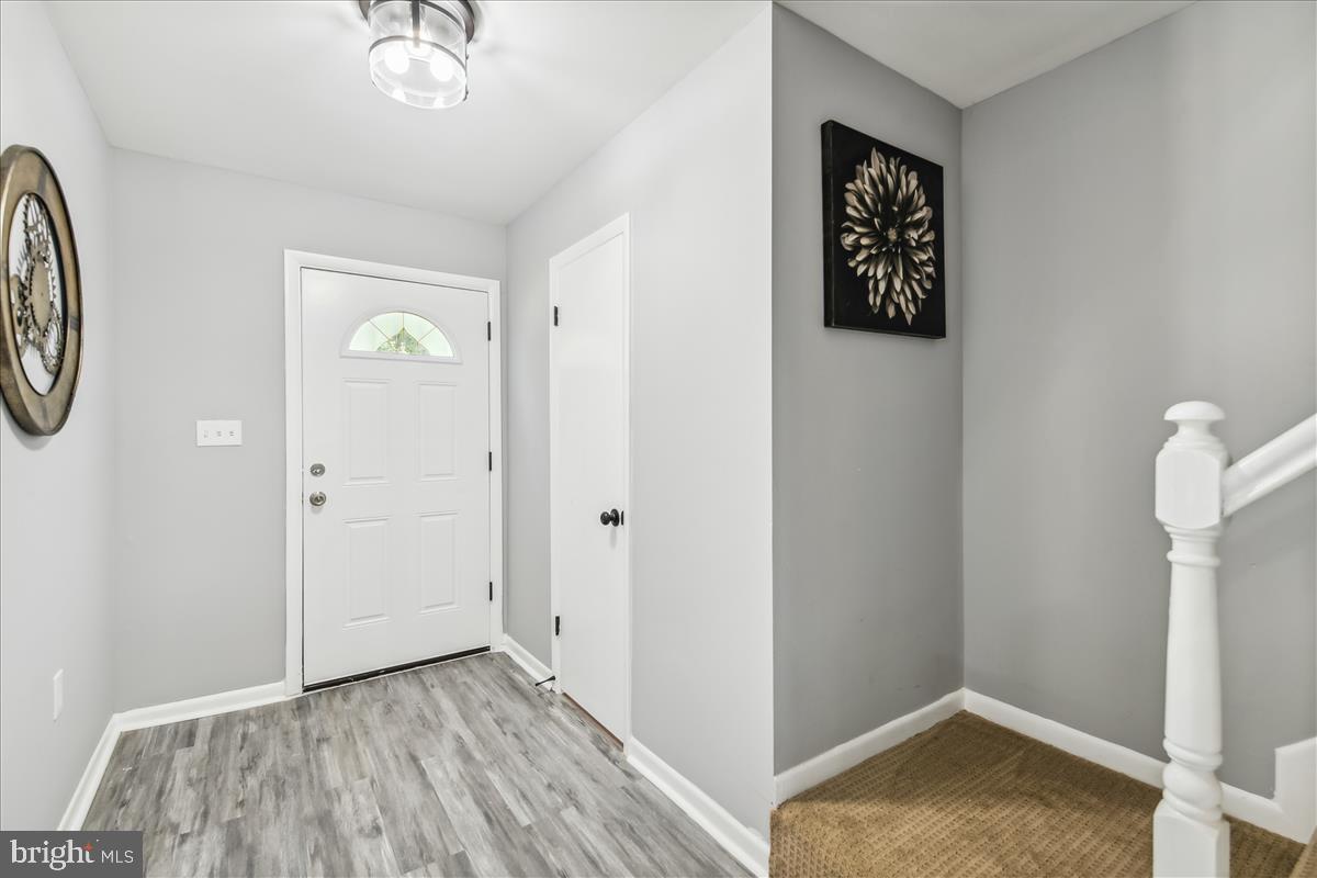 KINGS POINT - Residential