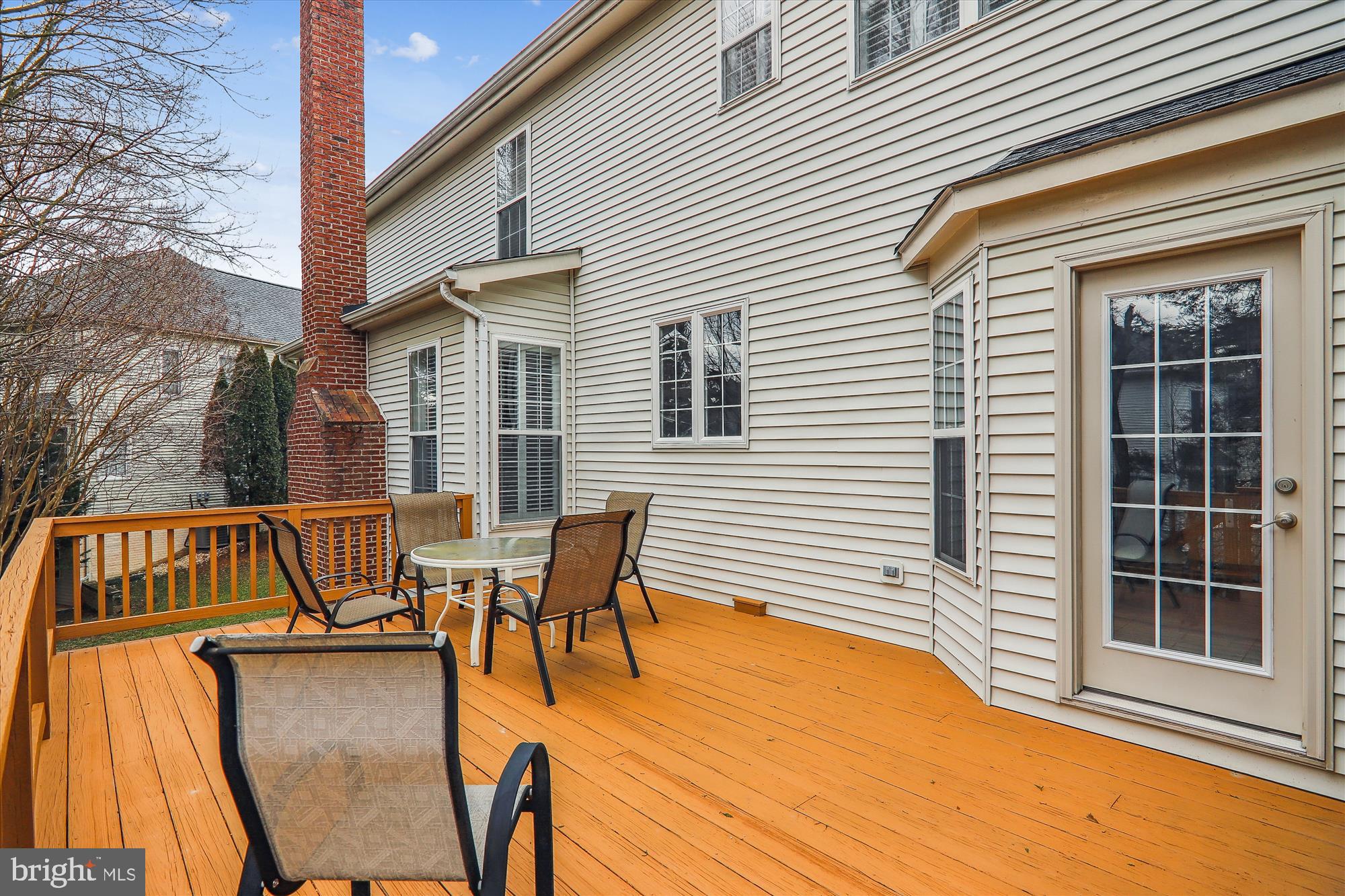 WILLOWS OF POTOMAC - Residential