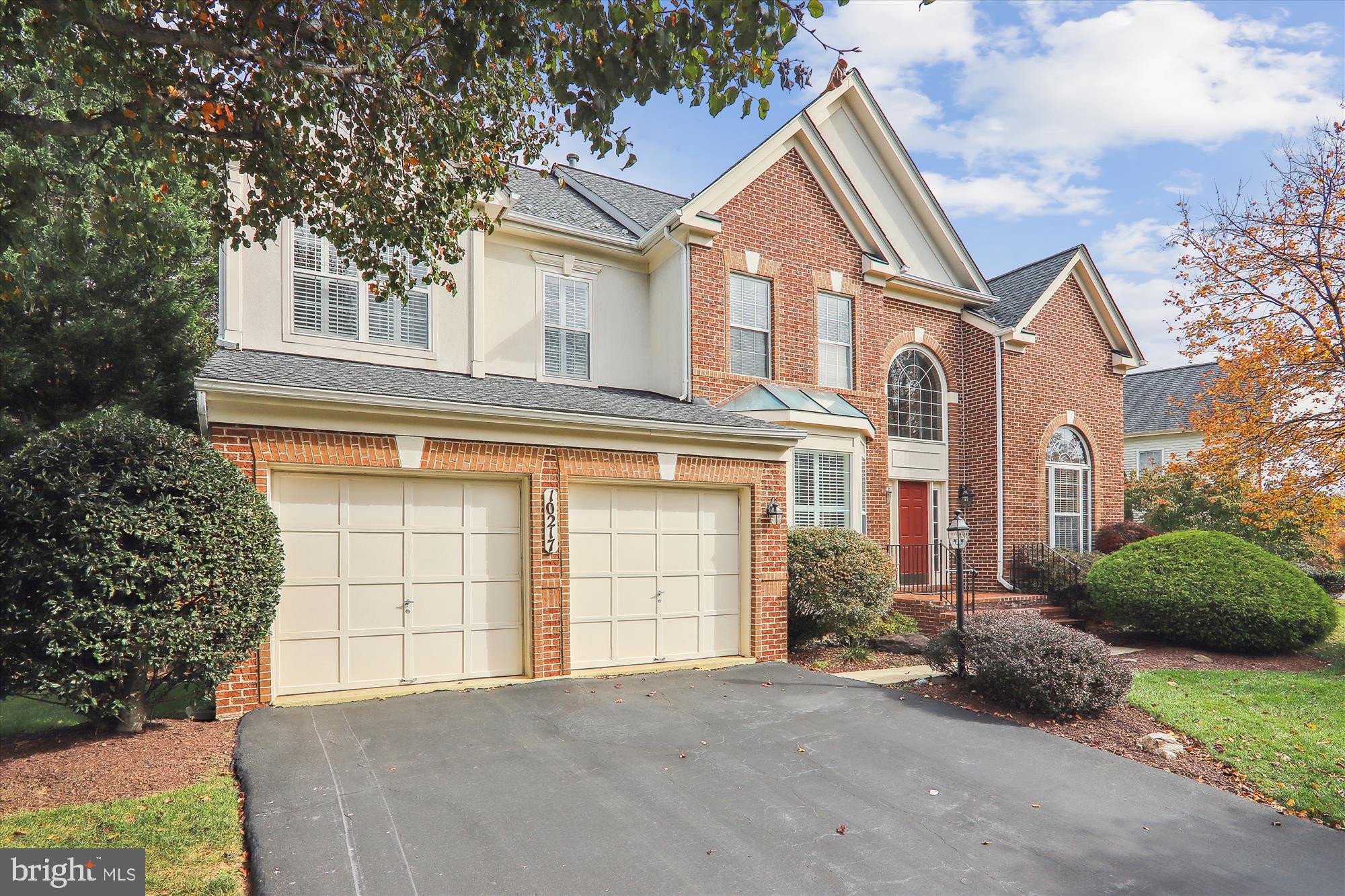 WILLOWS OF POTOMAC - Residential