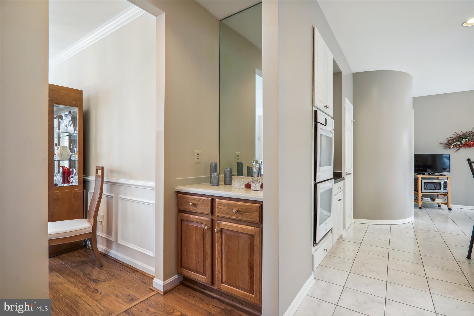 WILLOWS OF POTOMAC - Residential