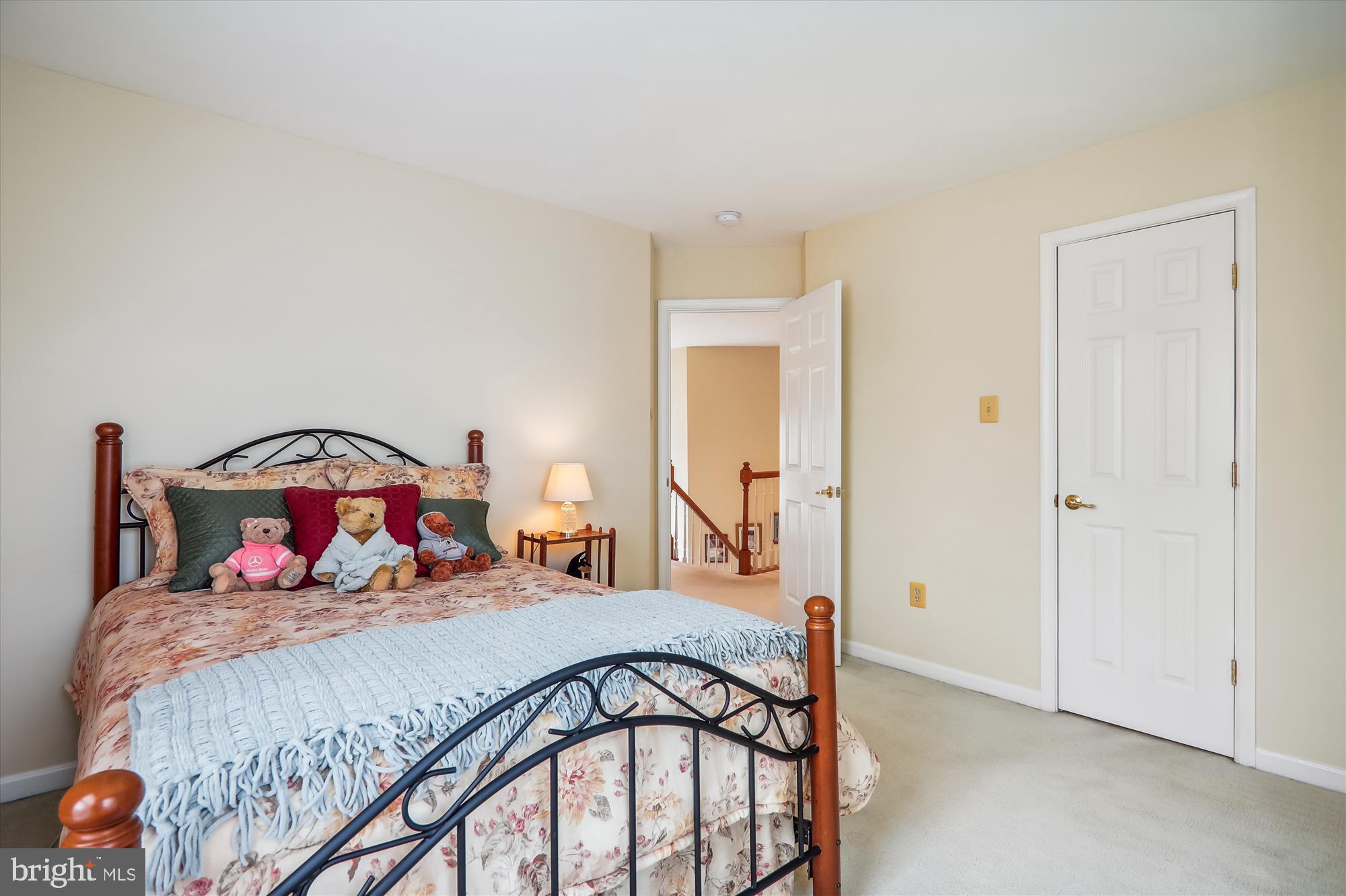 WILLOWS OF POTOMAC - Residential