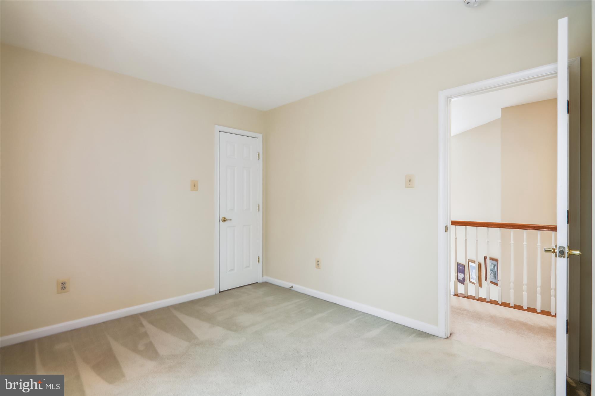 WILLOWS OF POTOMAC - Residential