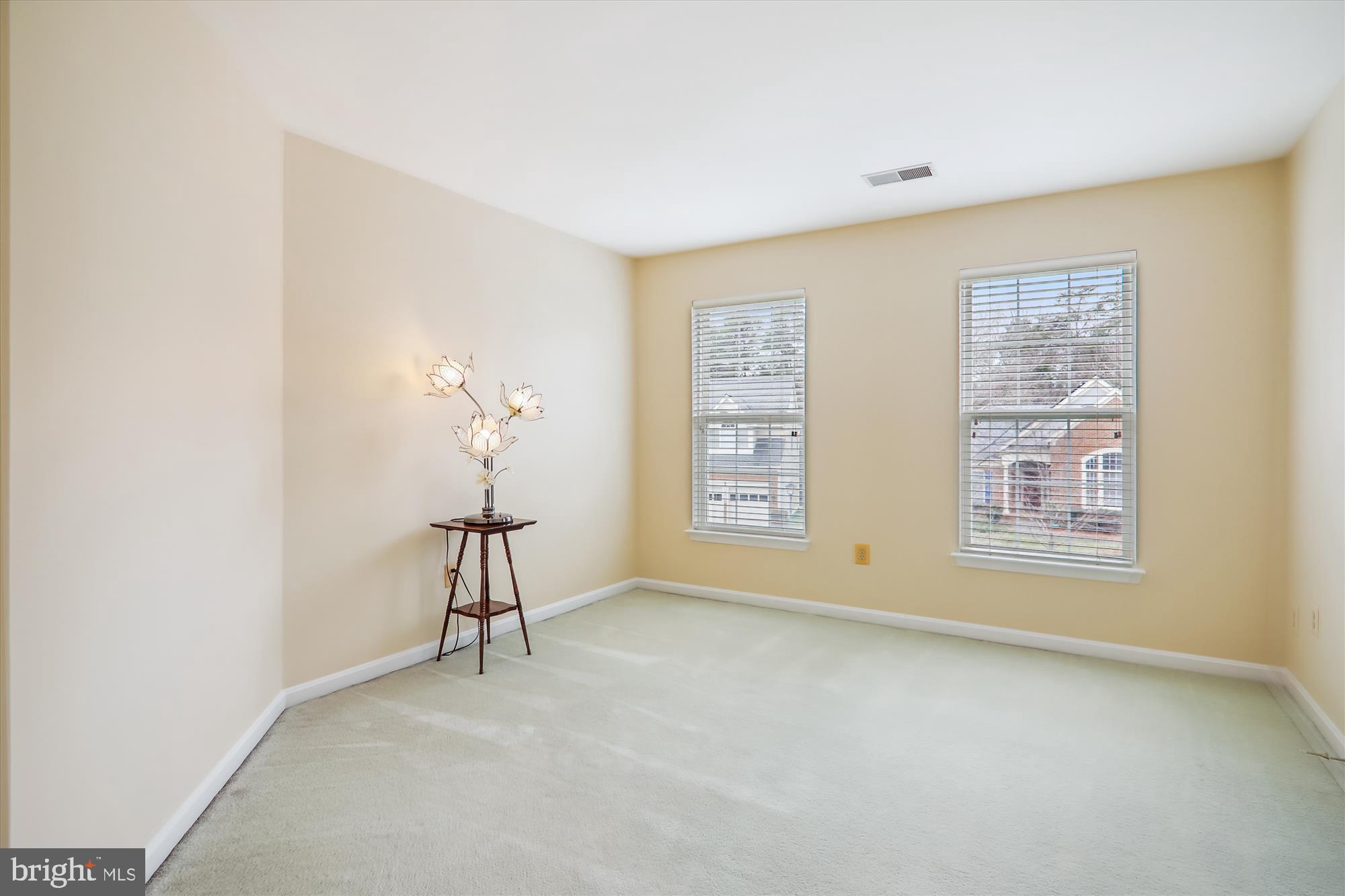 WILLOWS OF POTOMAC - Residential