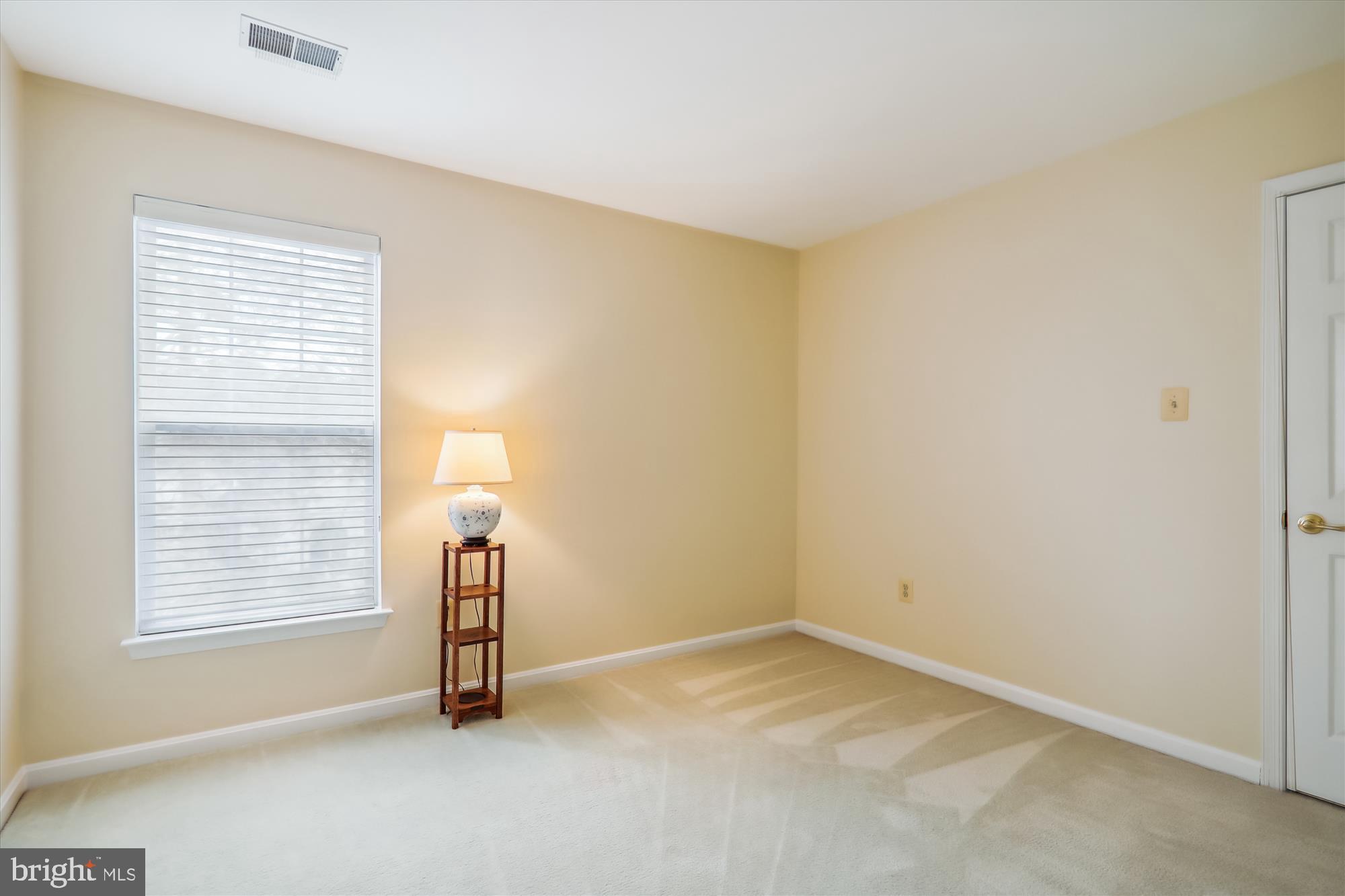 WILLOWS OF POTOMAC - Residential