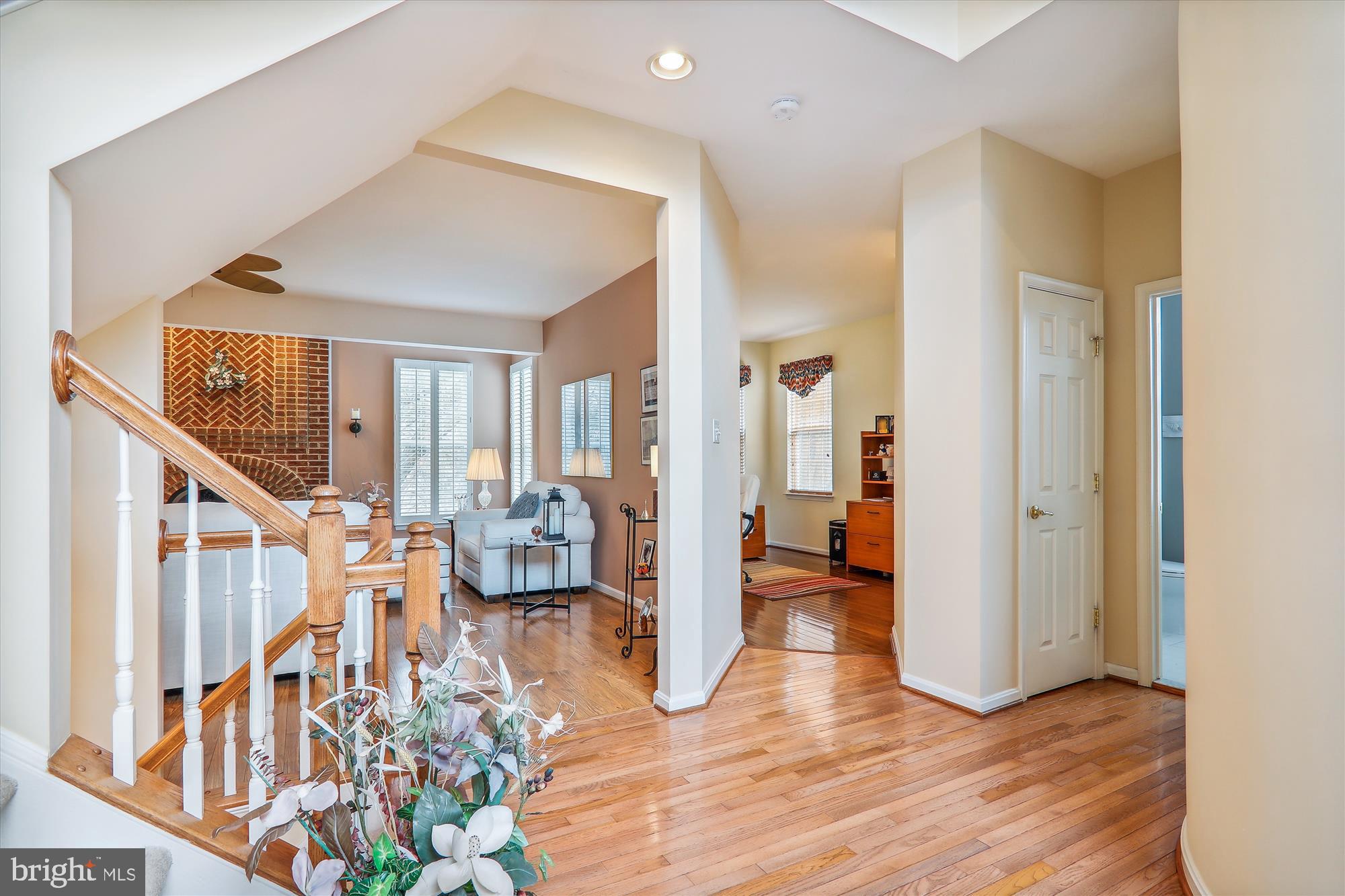 WILLOWS OF POTOMAC - Residential