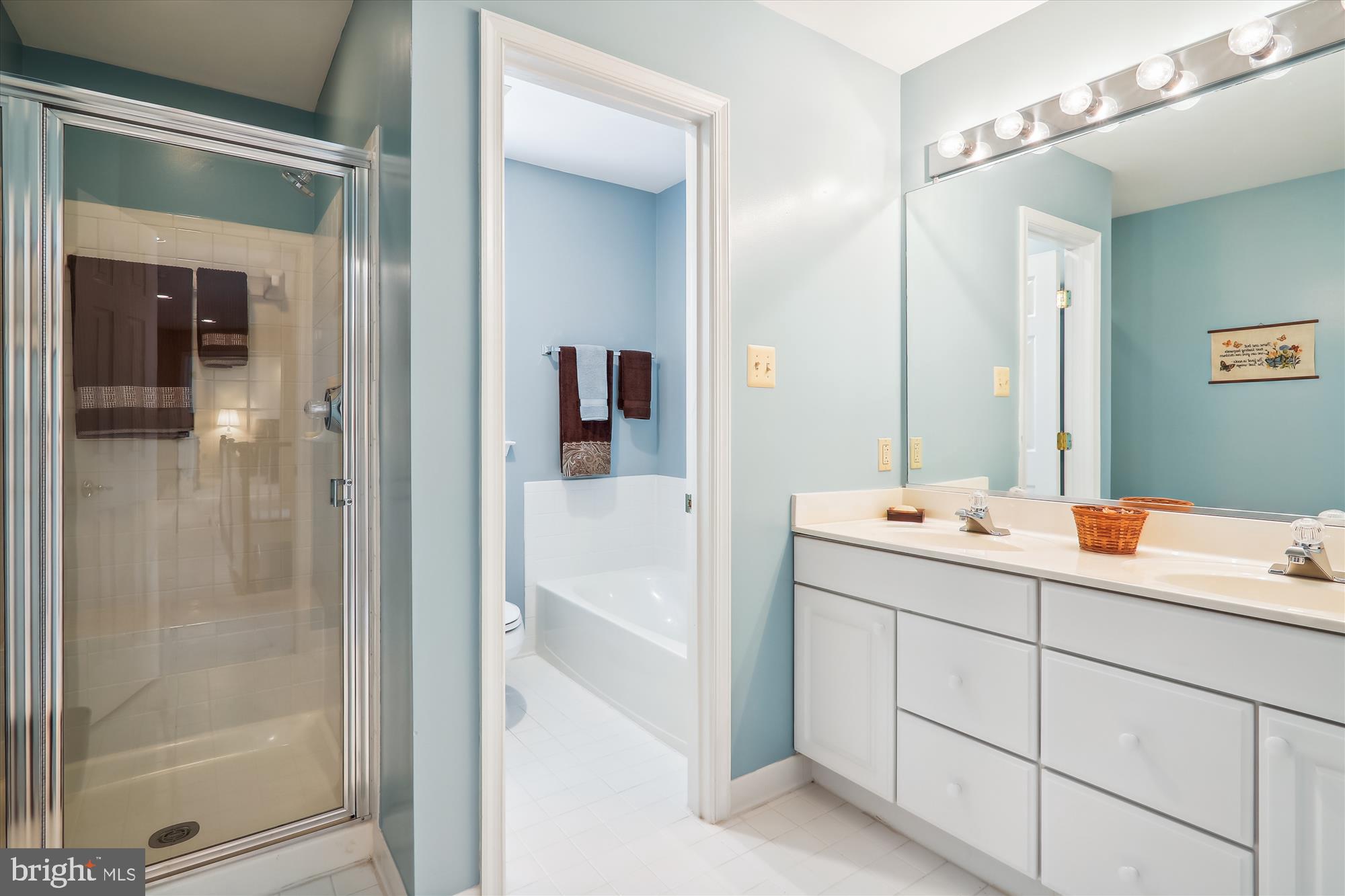 WILLOWS OF POTOMAC - Residential