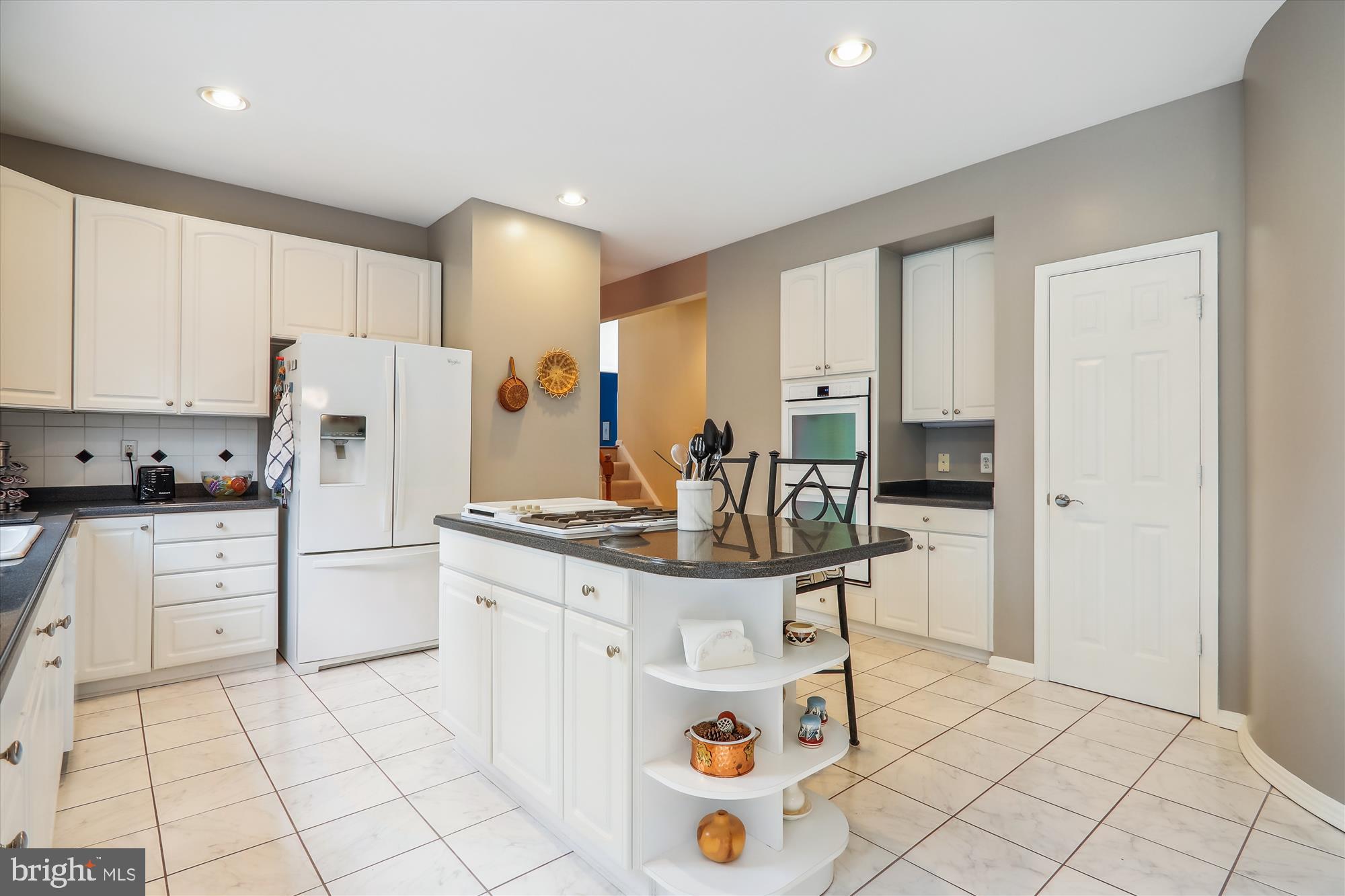 WILLOWS OF POTOMAC - Residential