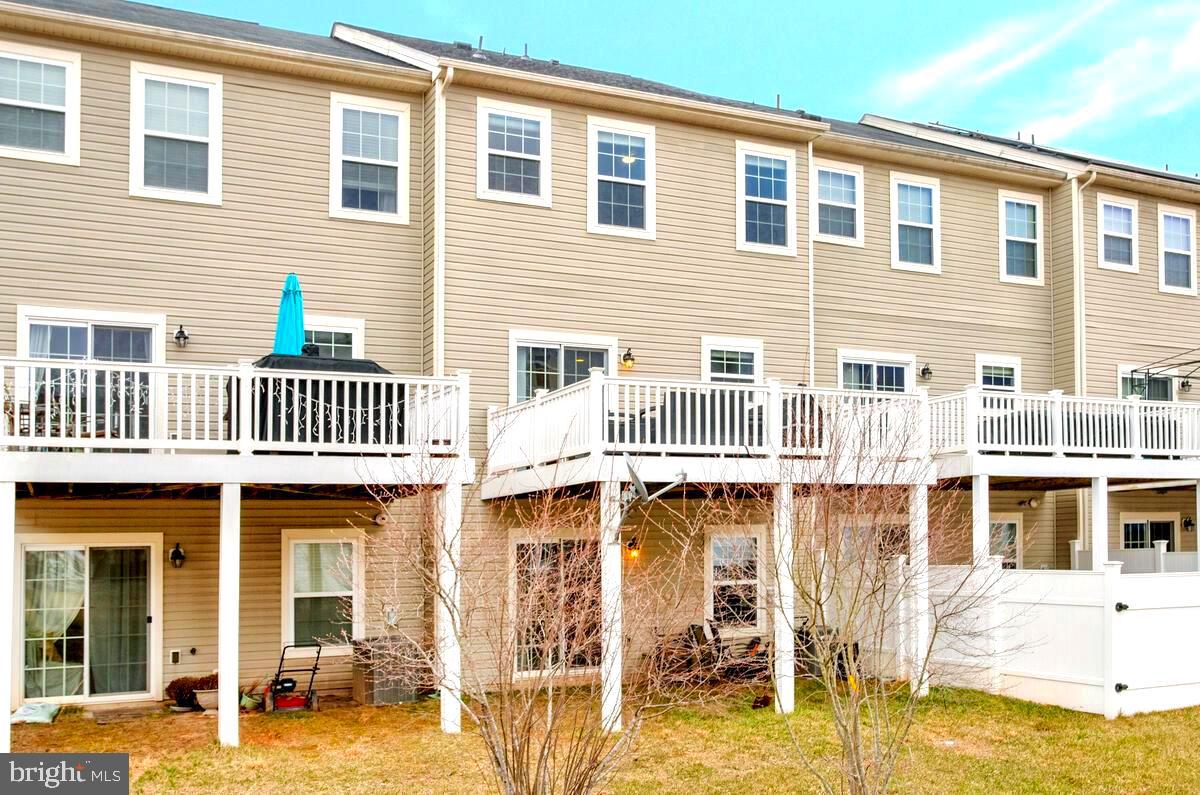 TANYARD SPRINGS - Residential