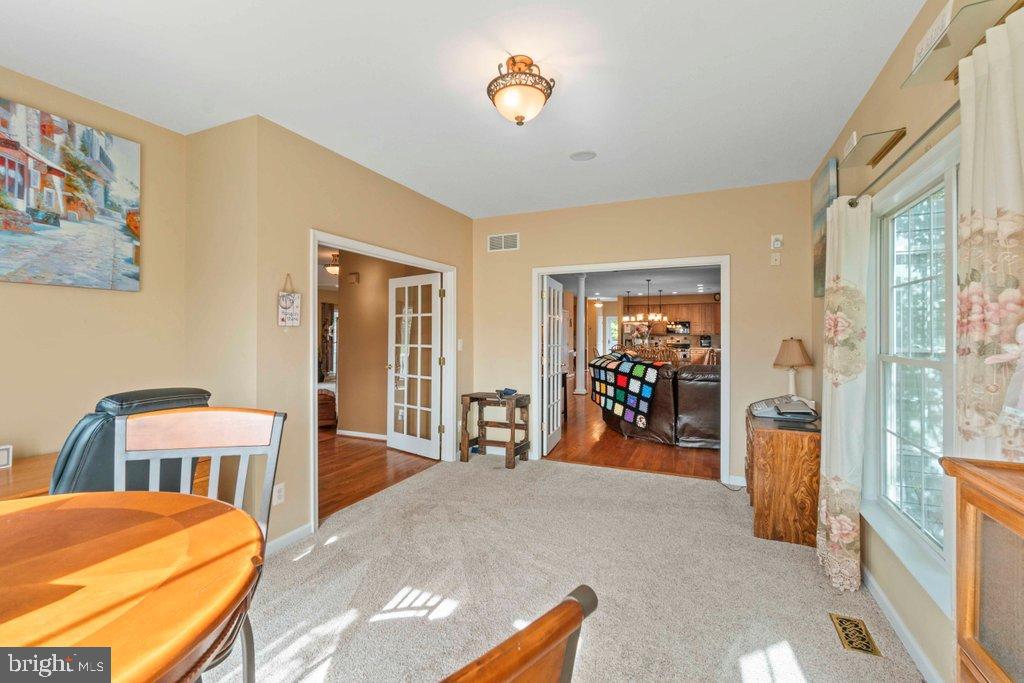 MAXA MEADOWS - Residential