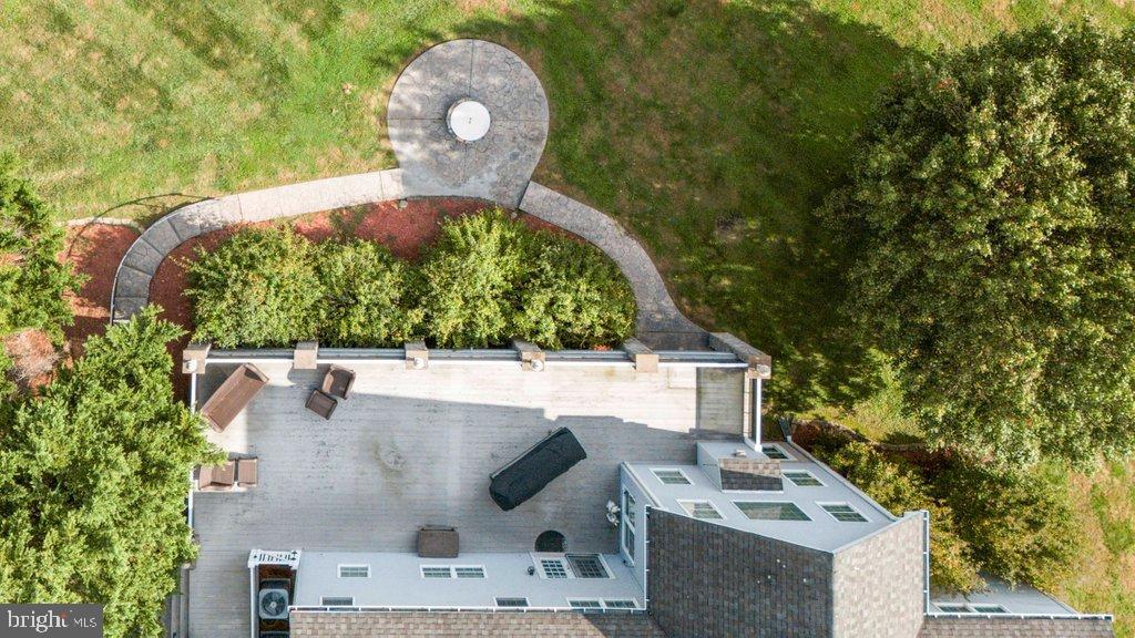 MAXA MEADOWS - Residential