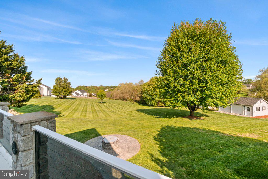 MAXA MEADOWS - Residential