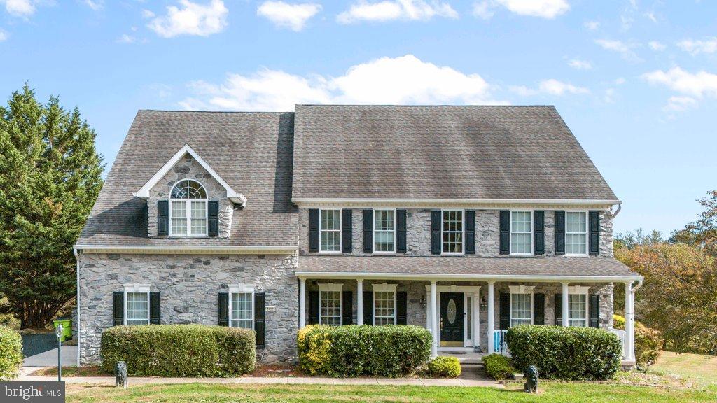 2433 MAXA MEADOWS LANE