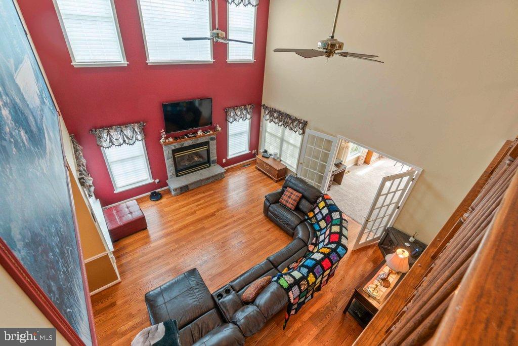 MAXA MEADOWS - Residential