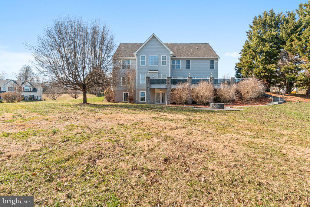 MAXA MEADOWS - Residential