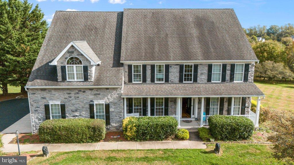 2433 MAXA MEADOWS LANE