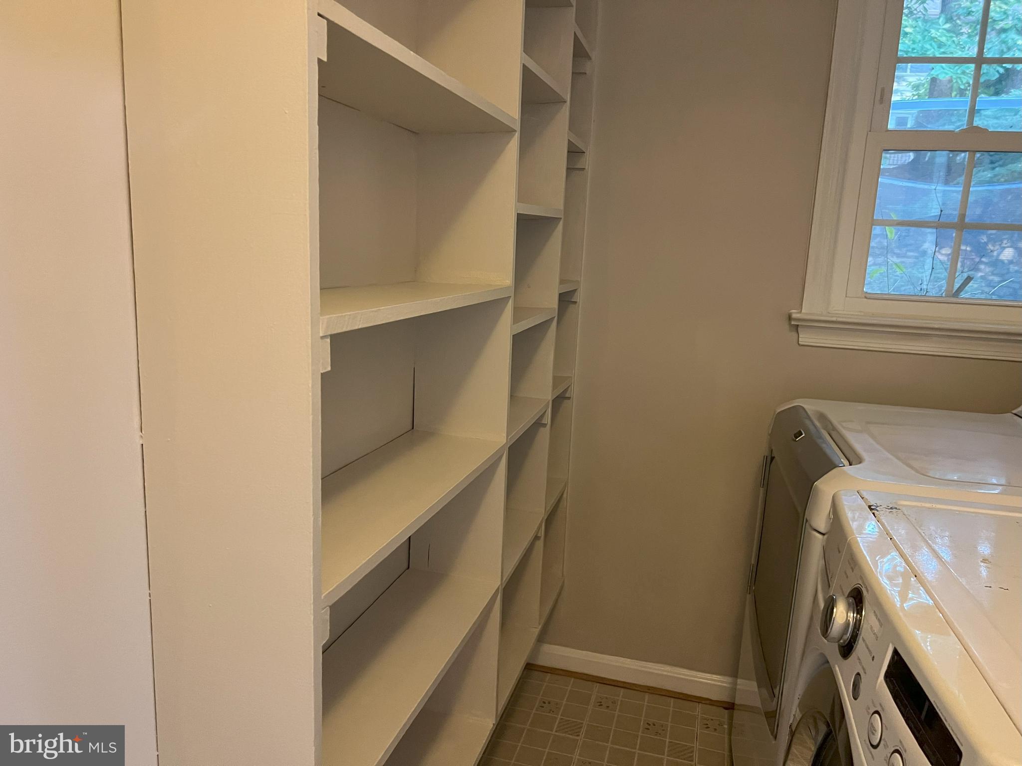 WOLF TRAP WOODS - Residential Lease