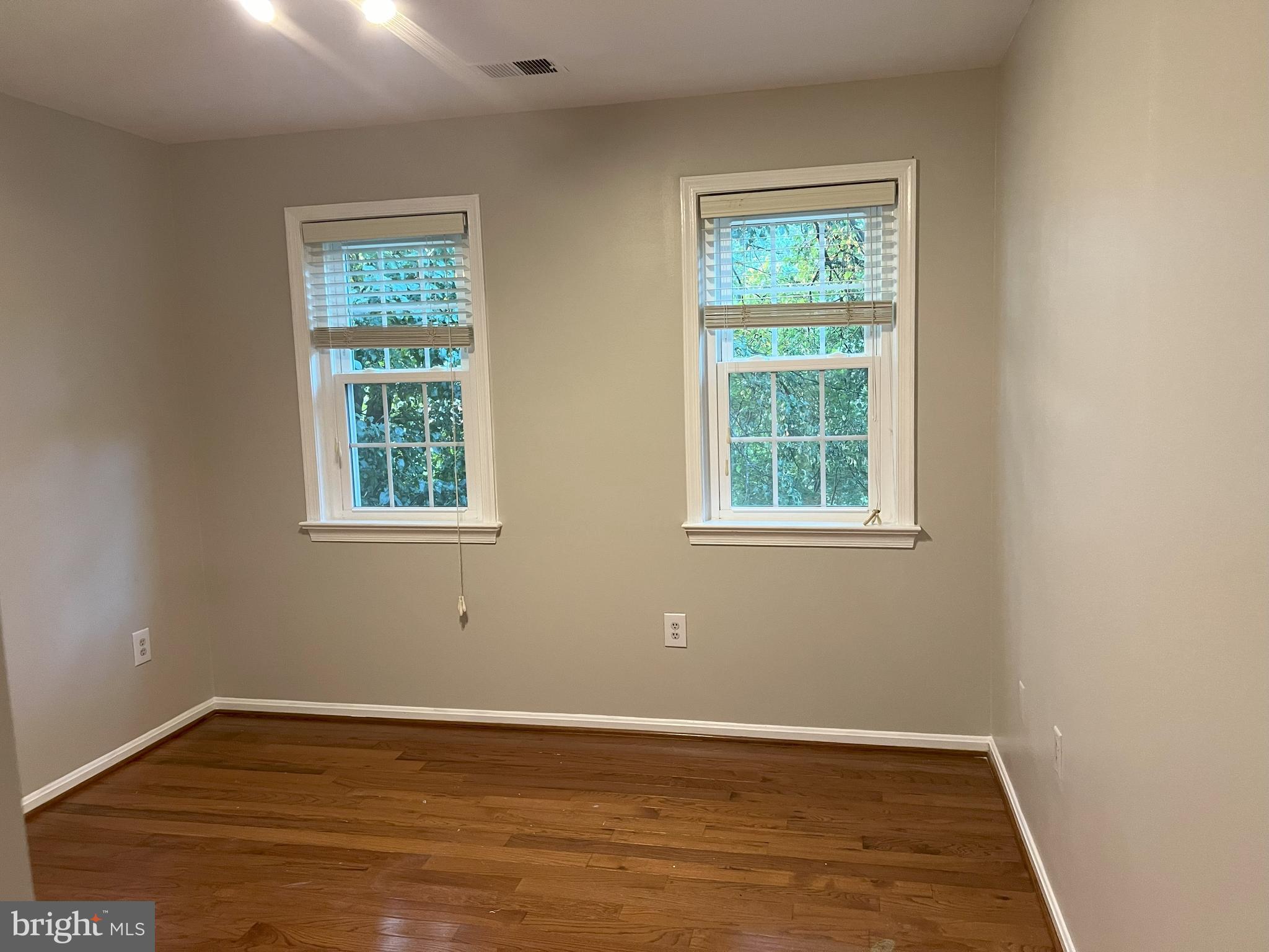 WOLF TRAP WOODS - Residential Lease