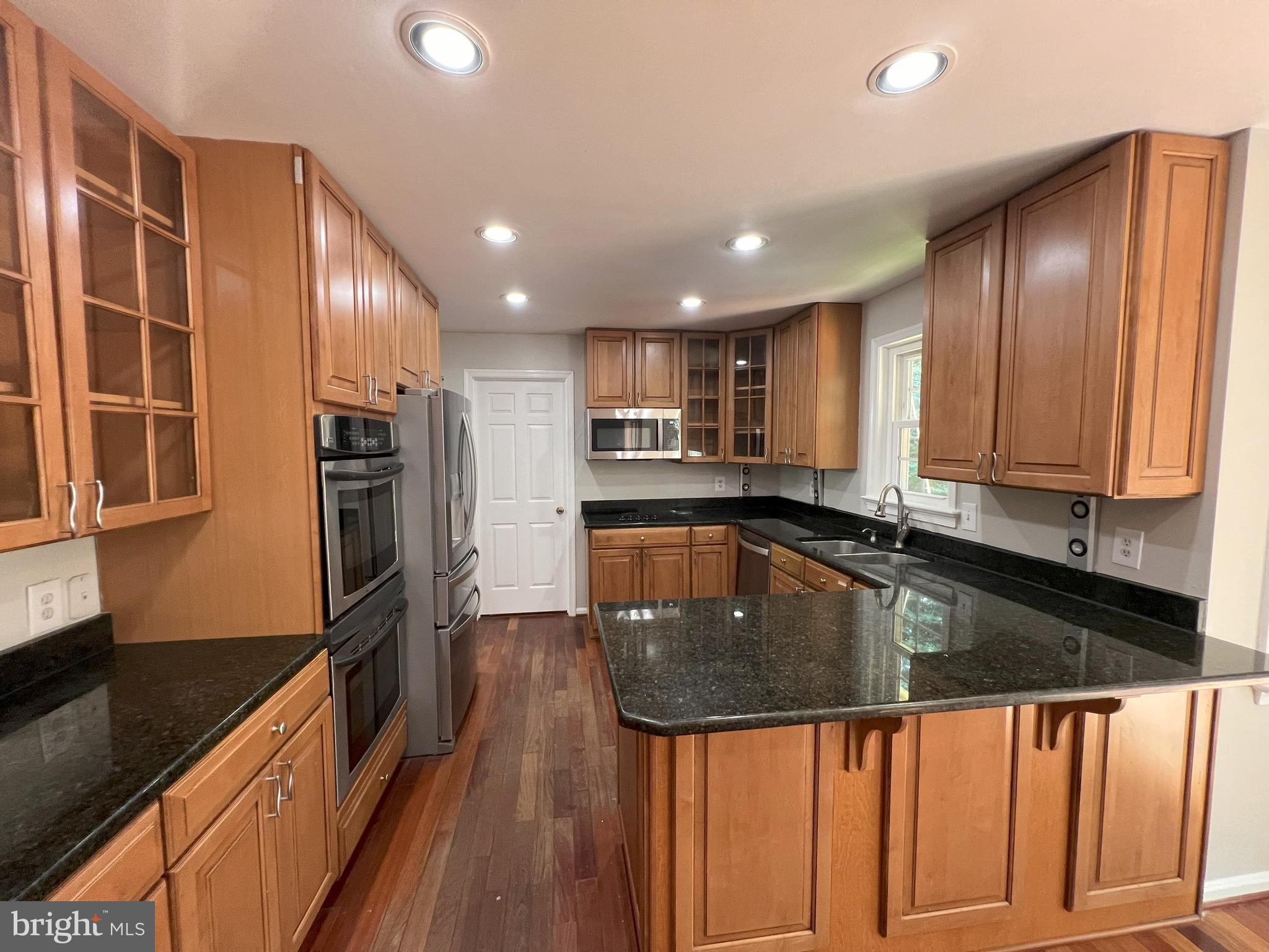 WOLF TRAP WOODS - Residential Lease