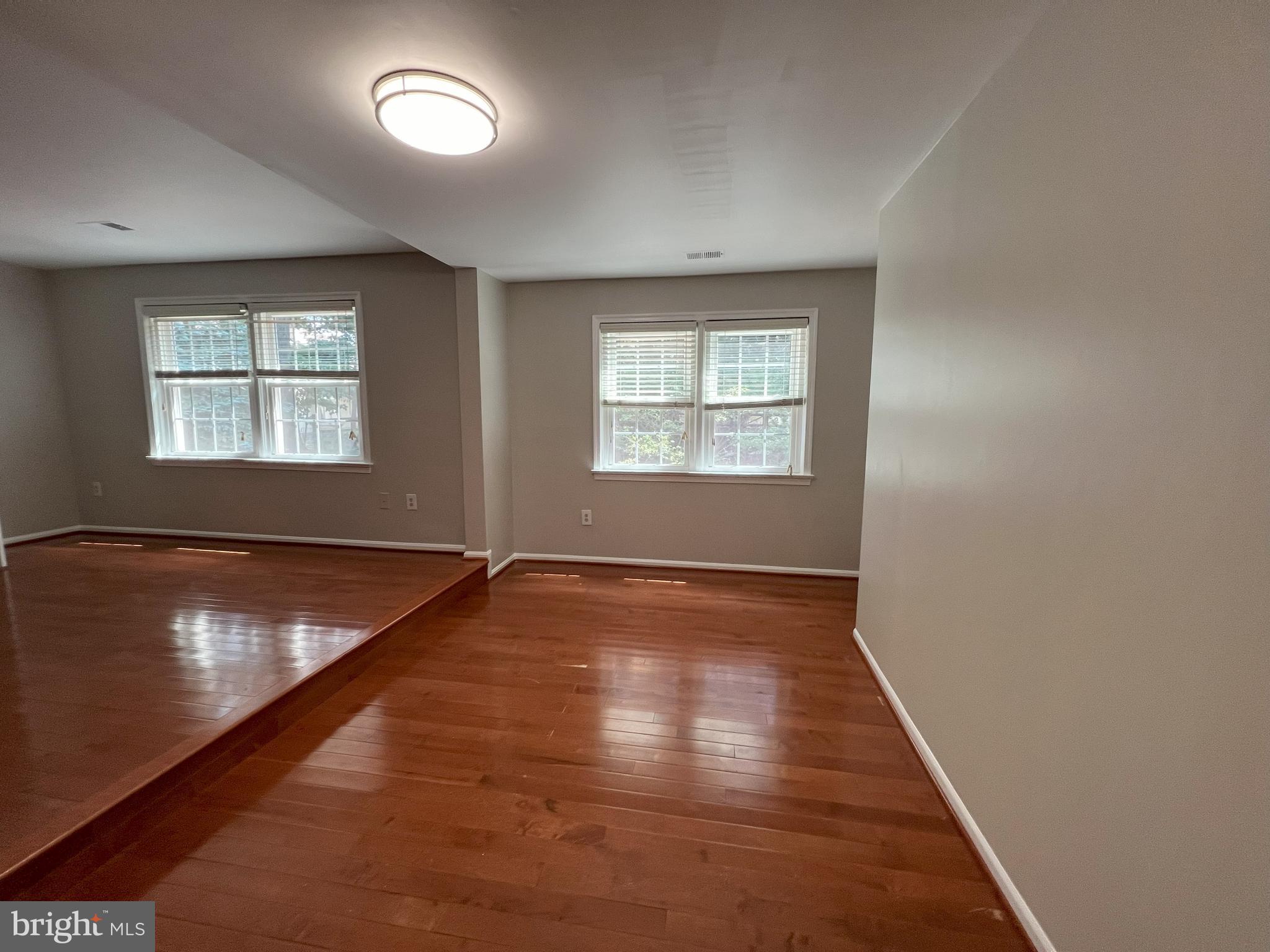 WOLF TRAP WOODS - Residential Lease