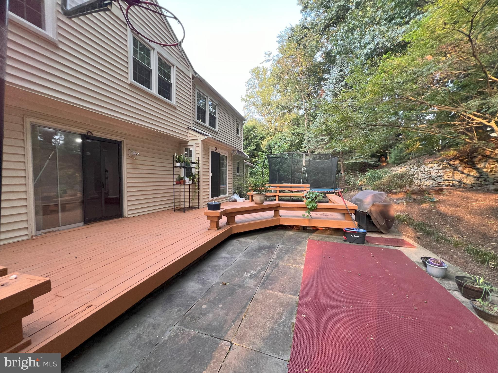 WOLF TRAP WOODS - Residential Lease