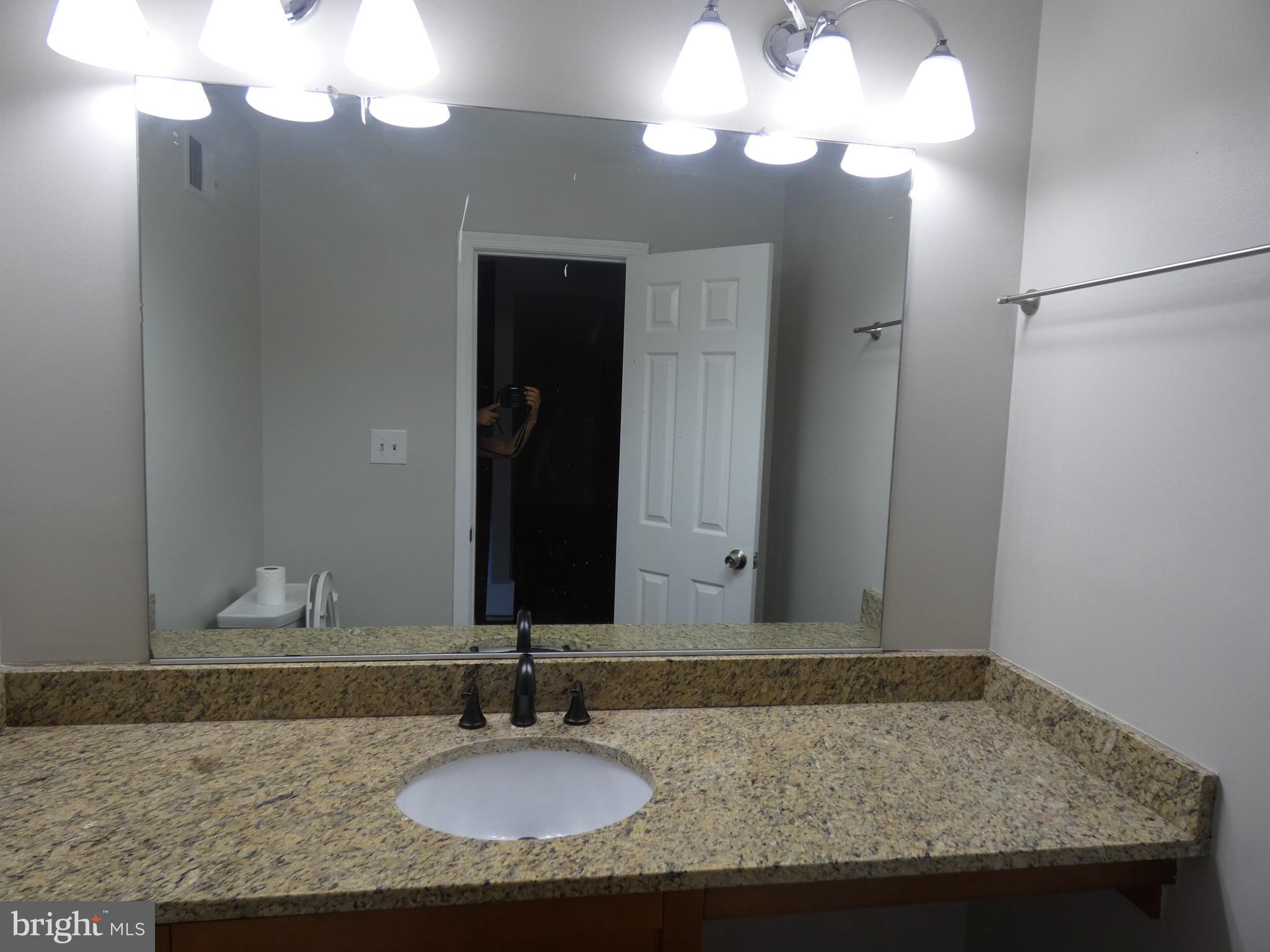 WOLF TRAP WOODS - Residential Lease