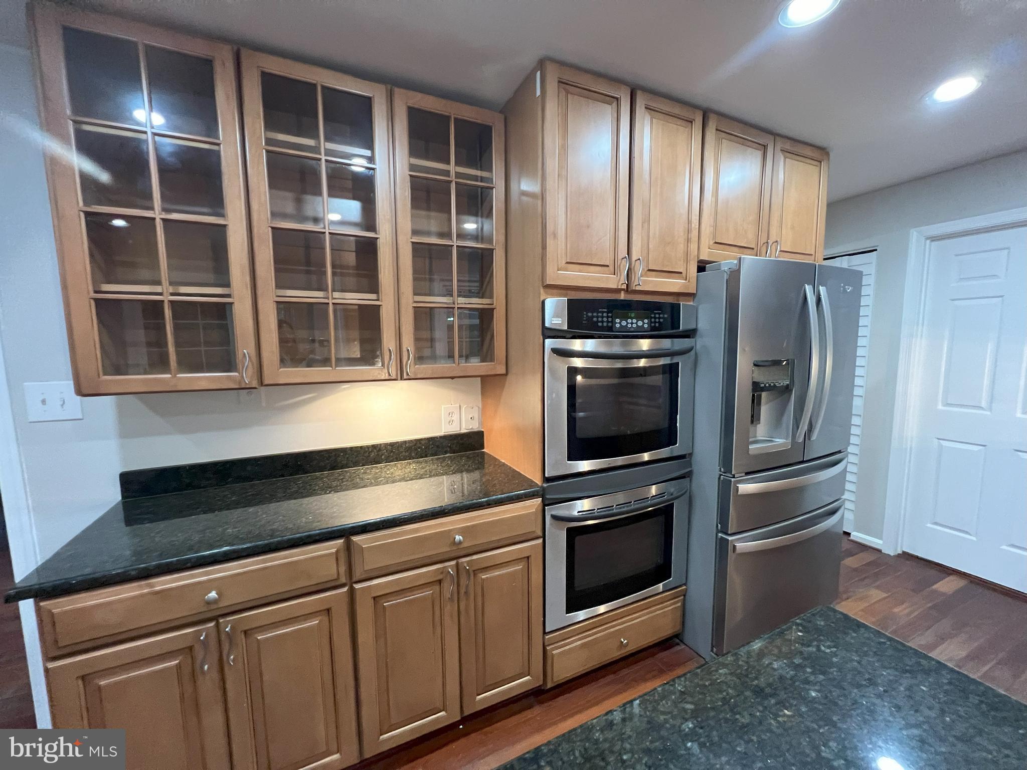 WOLF TRAP WOODS - Residential Lease