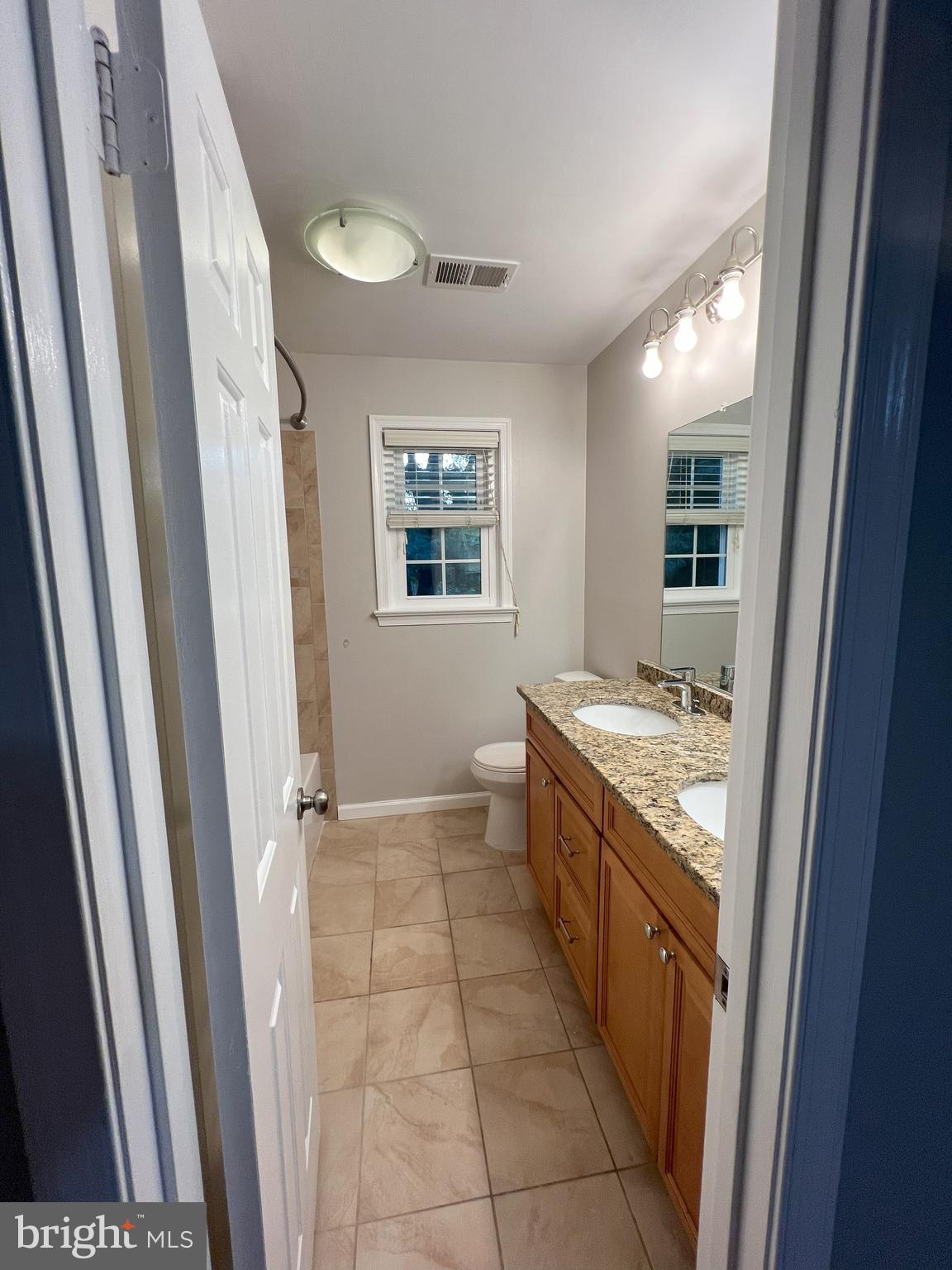 WOLF TRAP WOODS - Residential Lease