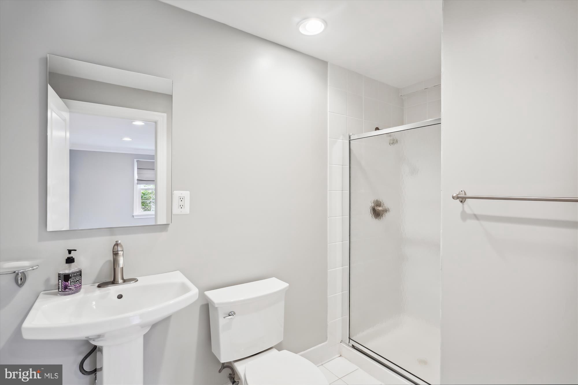 EAST GATE OF POTOMAC - Residential