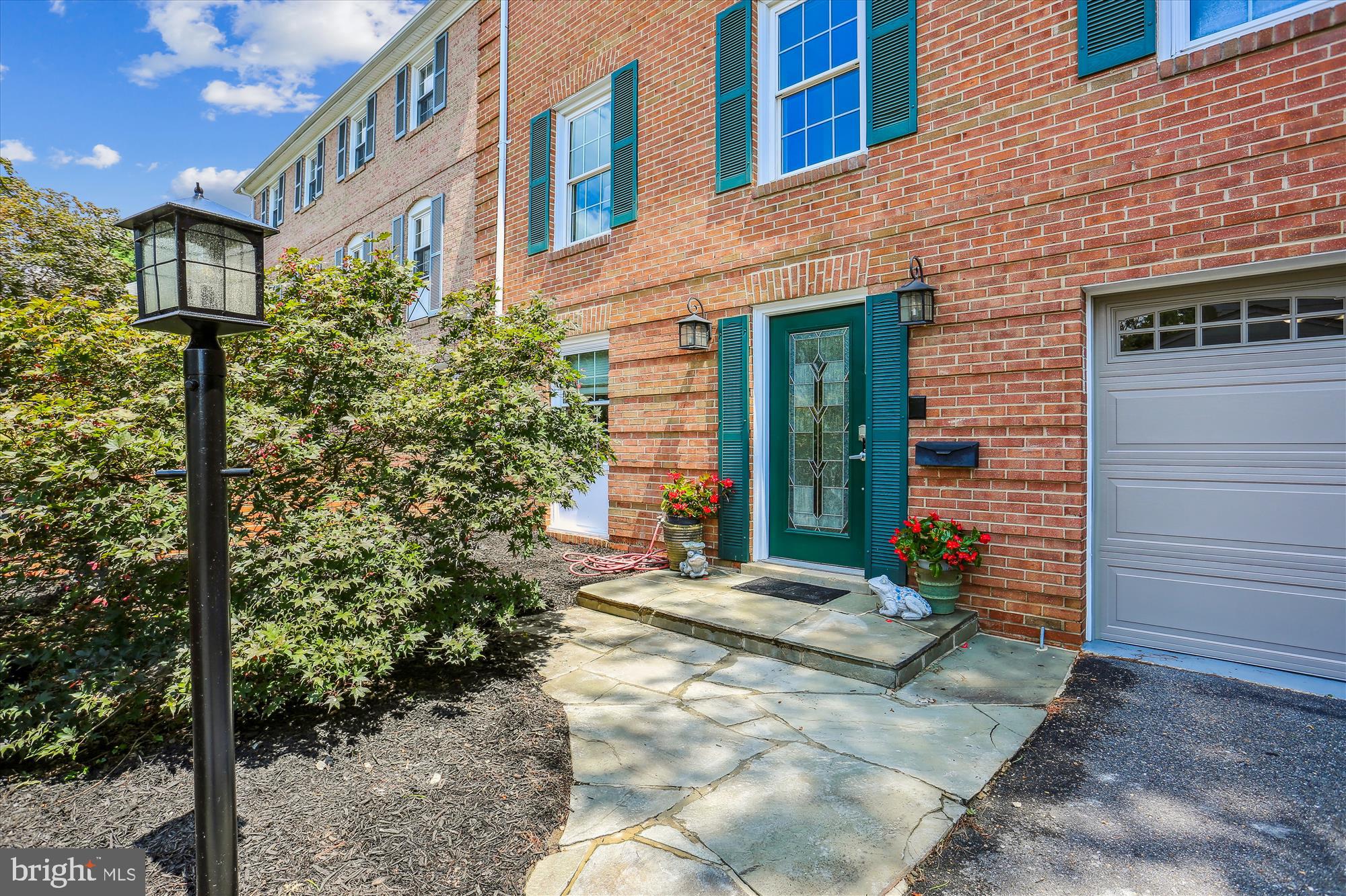 EAST GATE OF POTOMAC - Residential