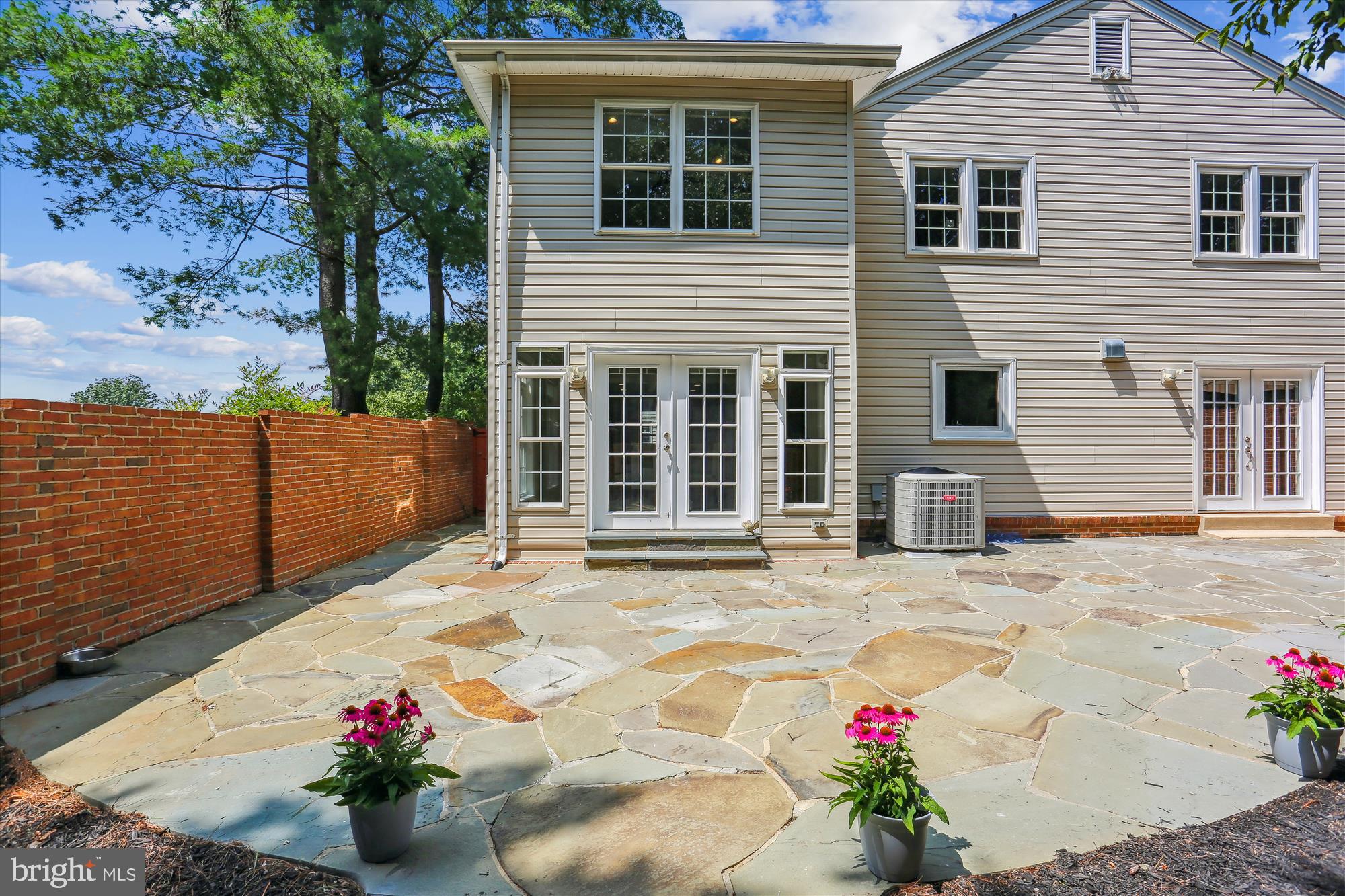 EAST GATE OF POTOMAC - Residential