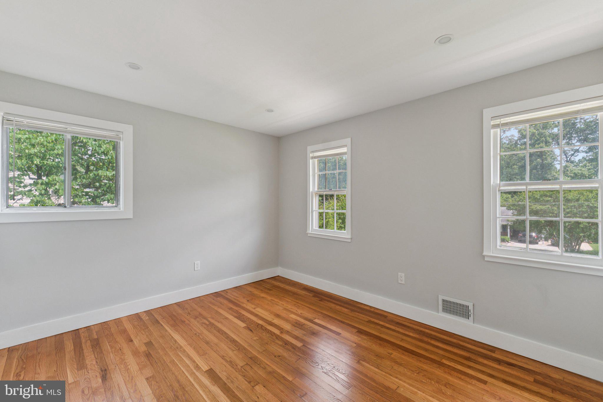 PAINT BRANCH ESTATES - Residential