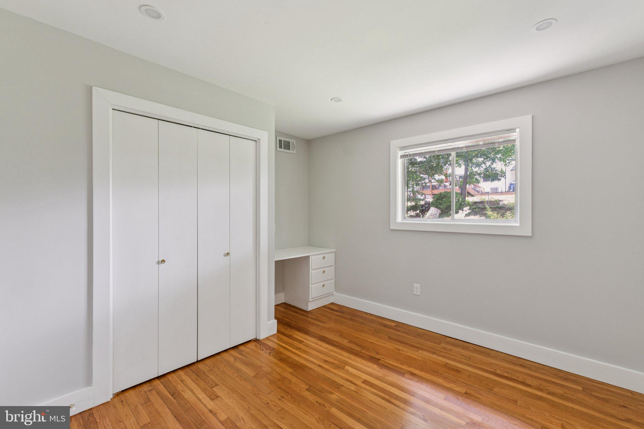 PAINT BRANCH ESTATES - Residential