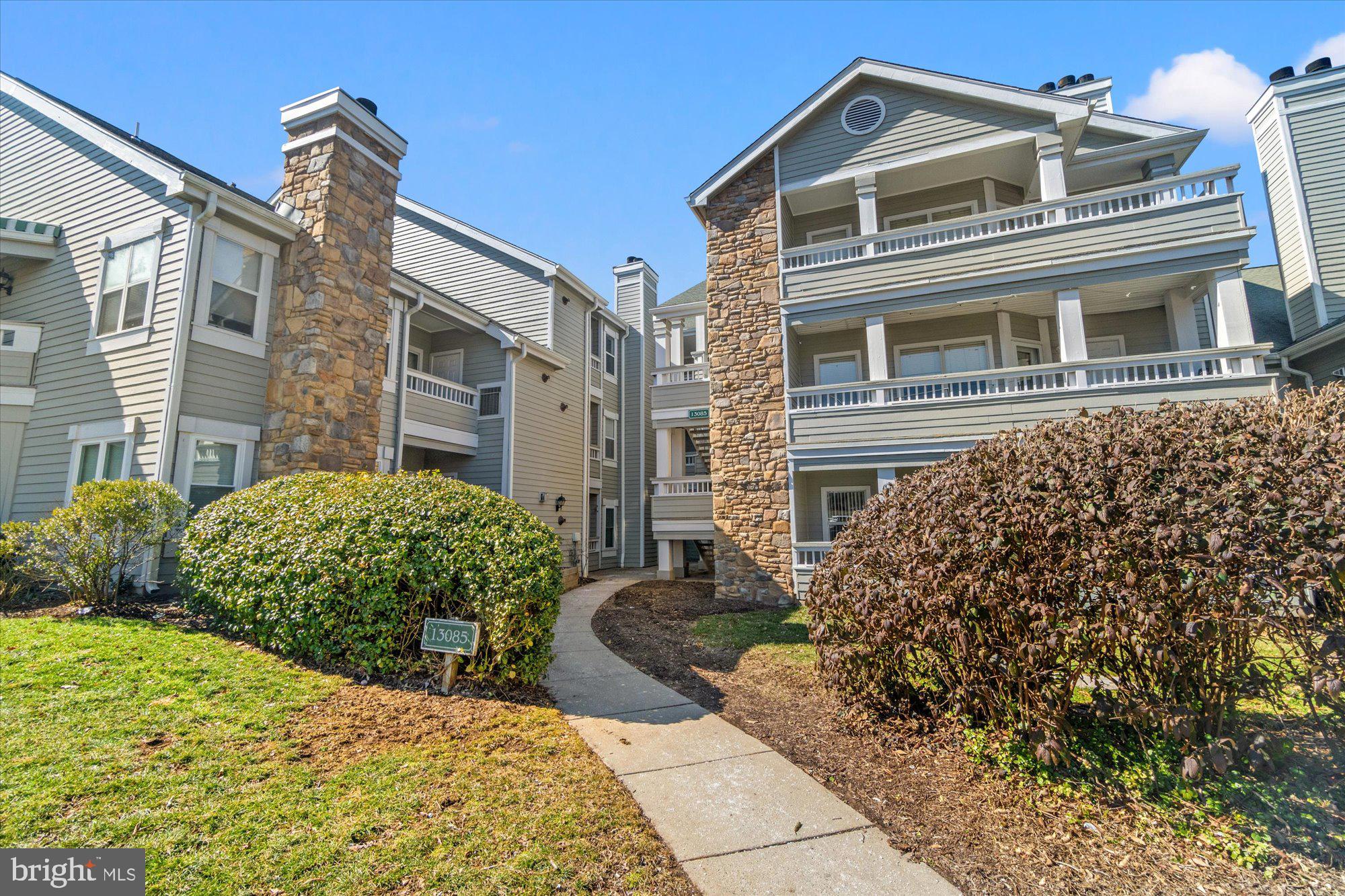 STONECROFT CONDO - Residential