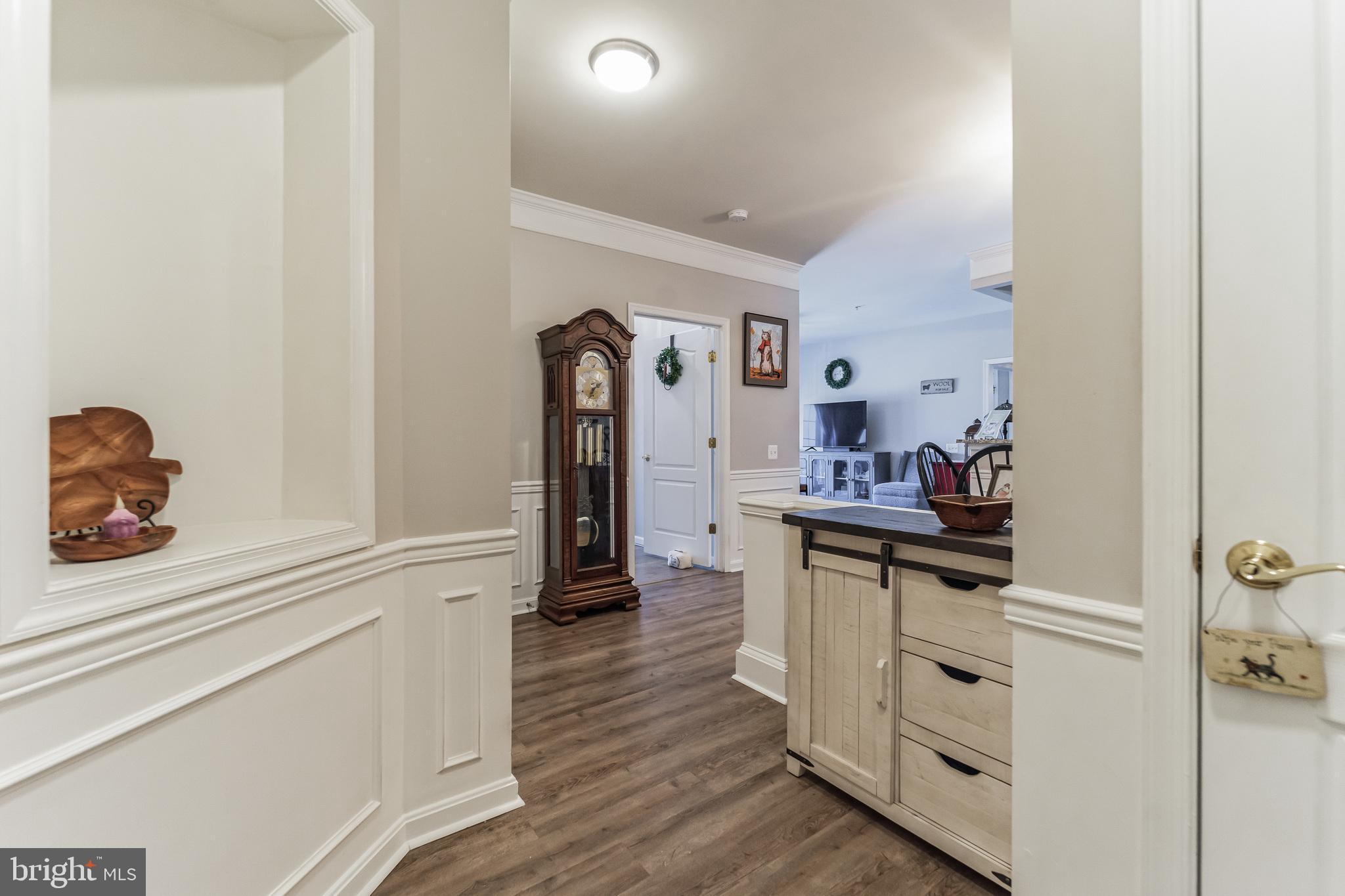 IRWINS CHOICE - Residential