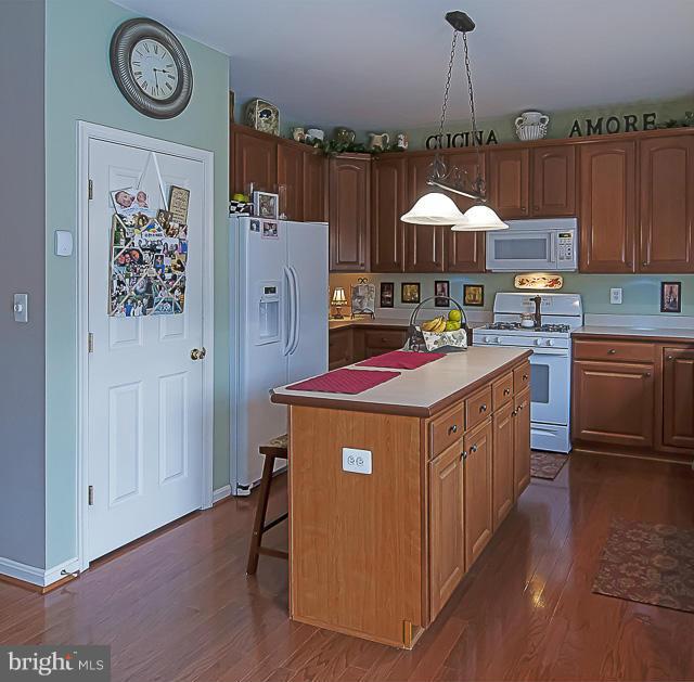 SPRING LAKES - Residential
