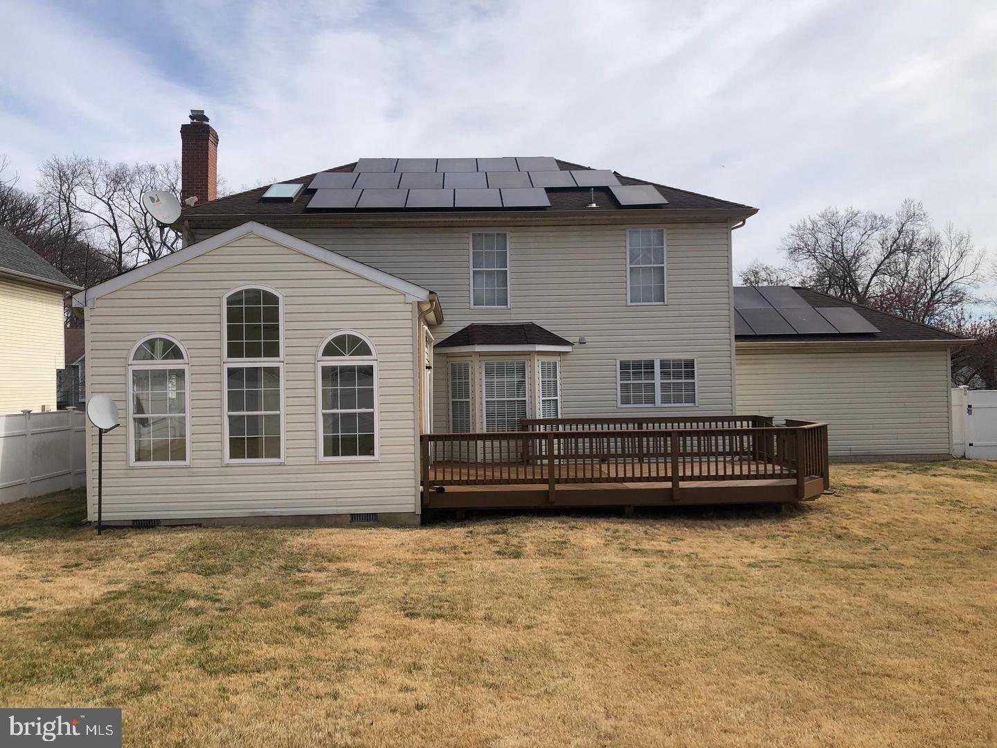 9107 SHERWOOD FOREST WAY