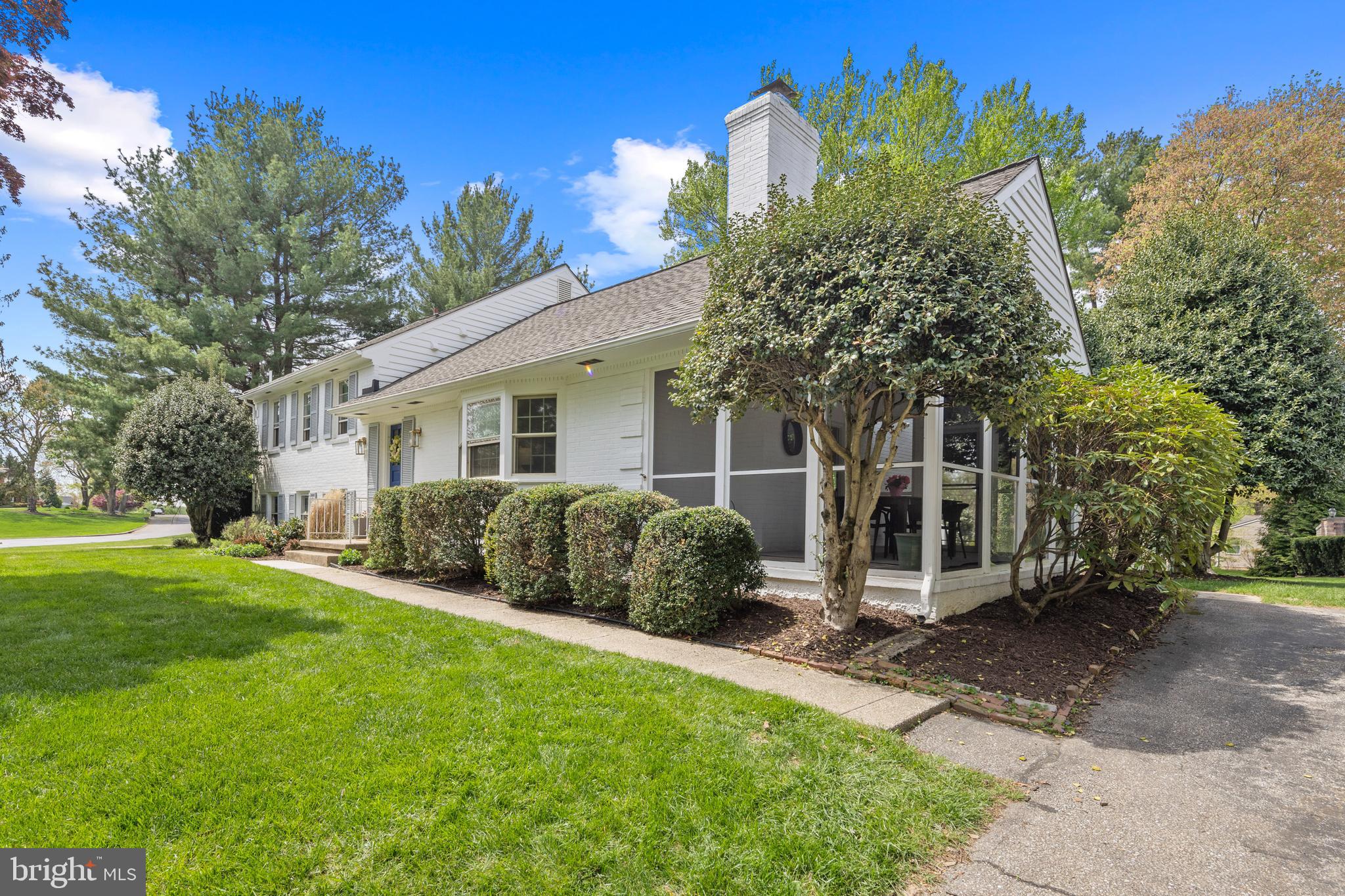 1212 WINE SPRING